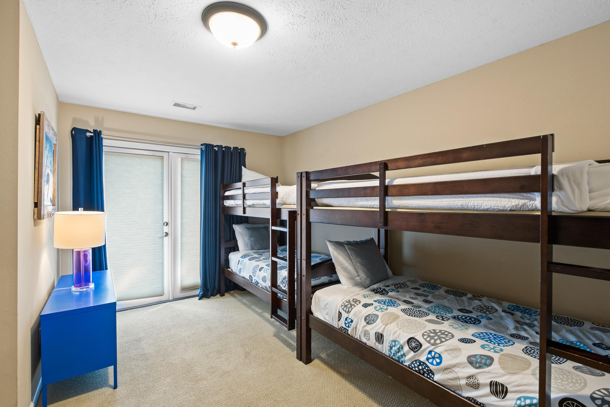 SEAGROVE SHORES 4TH ADD - Residential