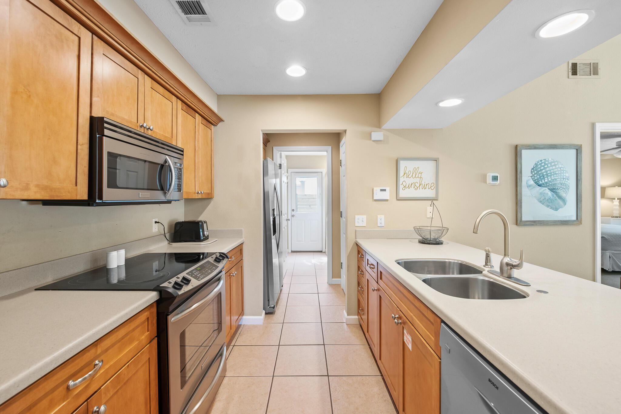 SEAGROVE SHORES 4TH ADD - Residential