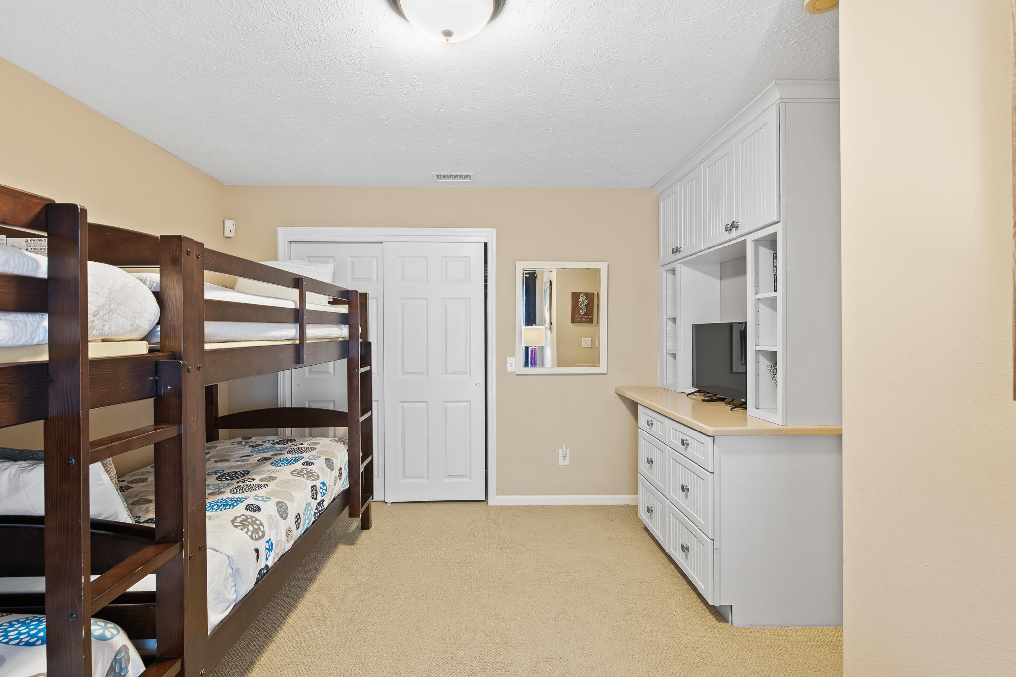 SEAGROVE SHORES 4TH ADD - Residential