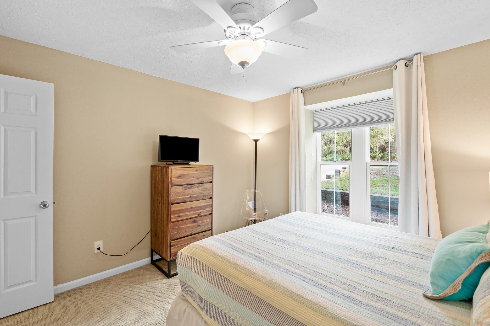 SEAGROVE SHORES 4TH ADD - Residential