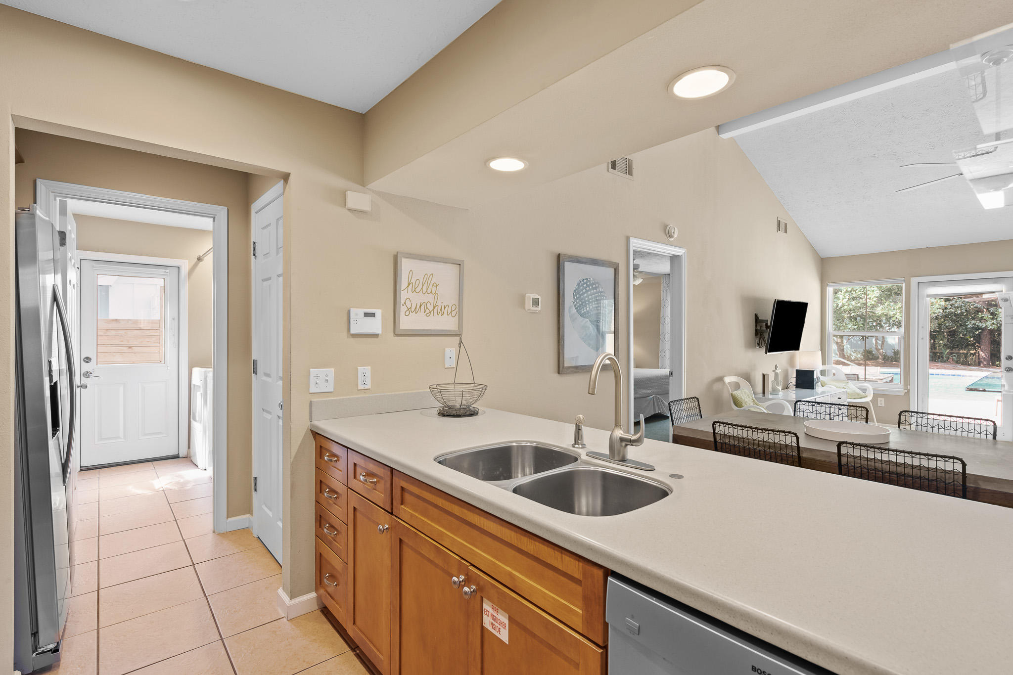 SEAGROVE SHORES 4TH ADD - Residential