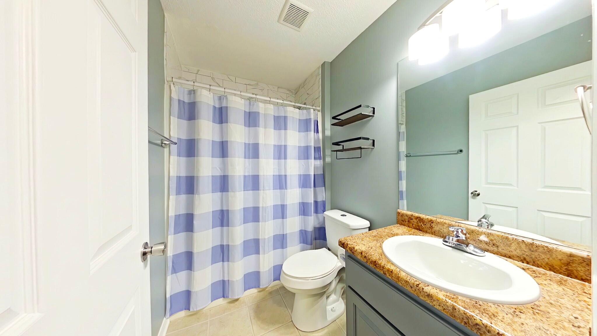 CRESTVIEW MANOR - Residential