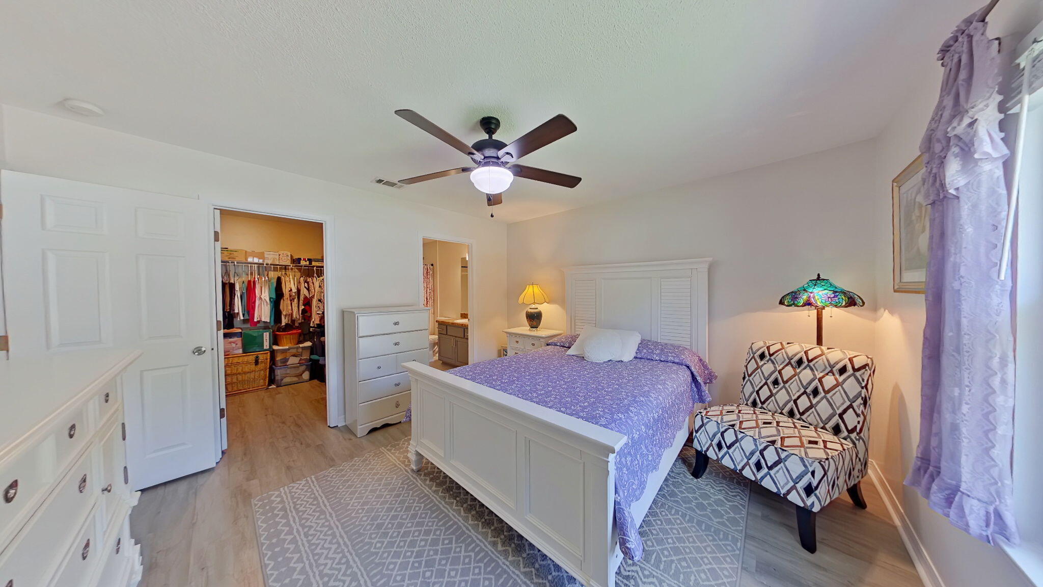 CRESTVIEW MANOR - Residential