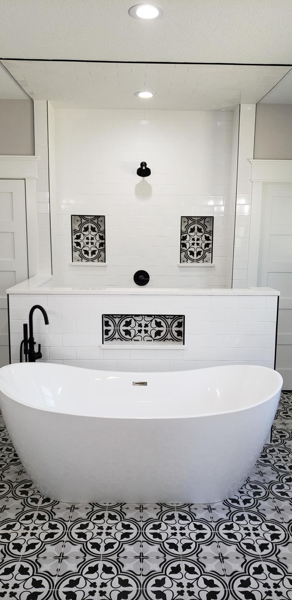 SHADOW PINES - Residential