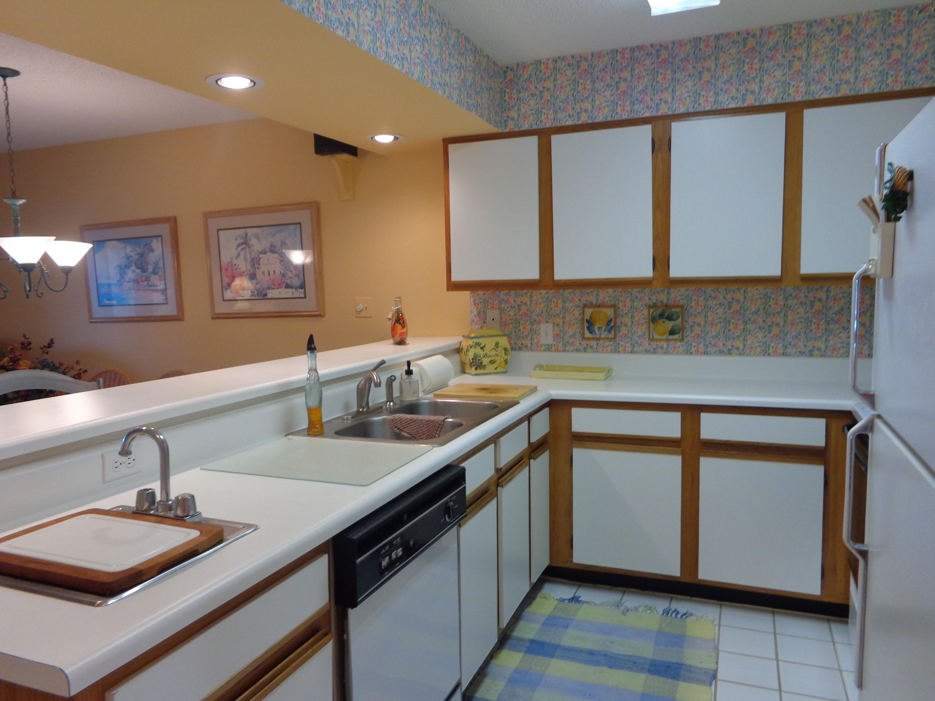 SEASCAPE CONDO PH 7C - Residential