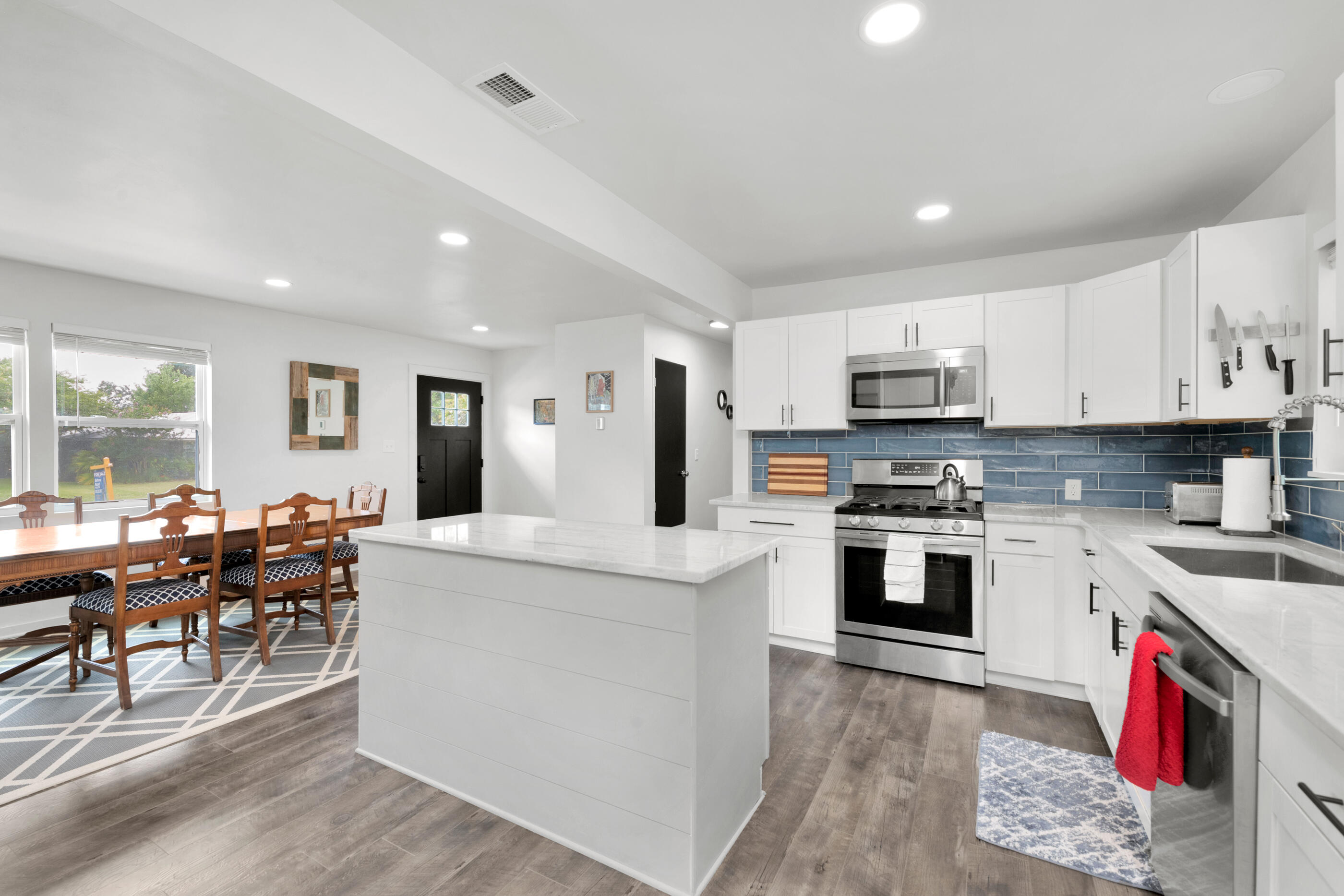 BEL AIR - Residential Lease