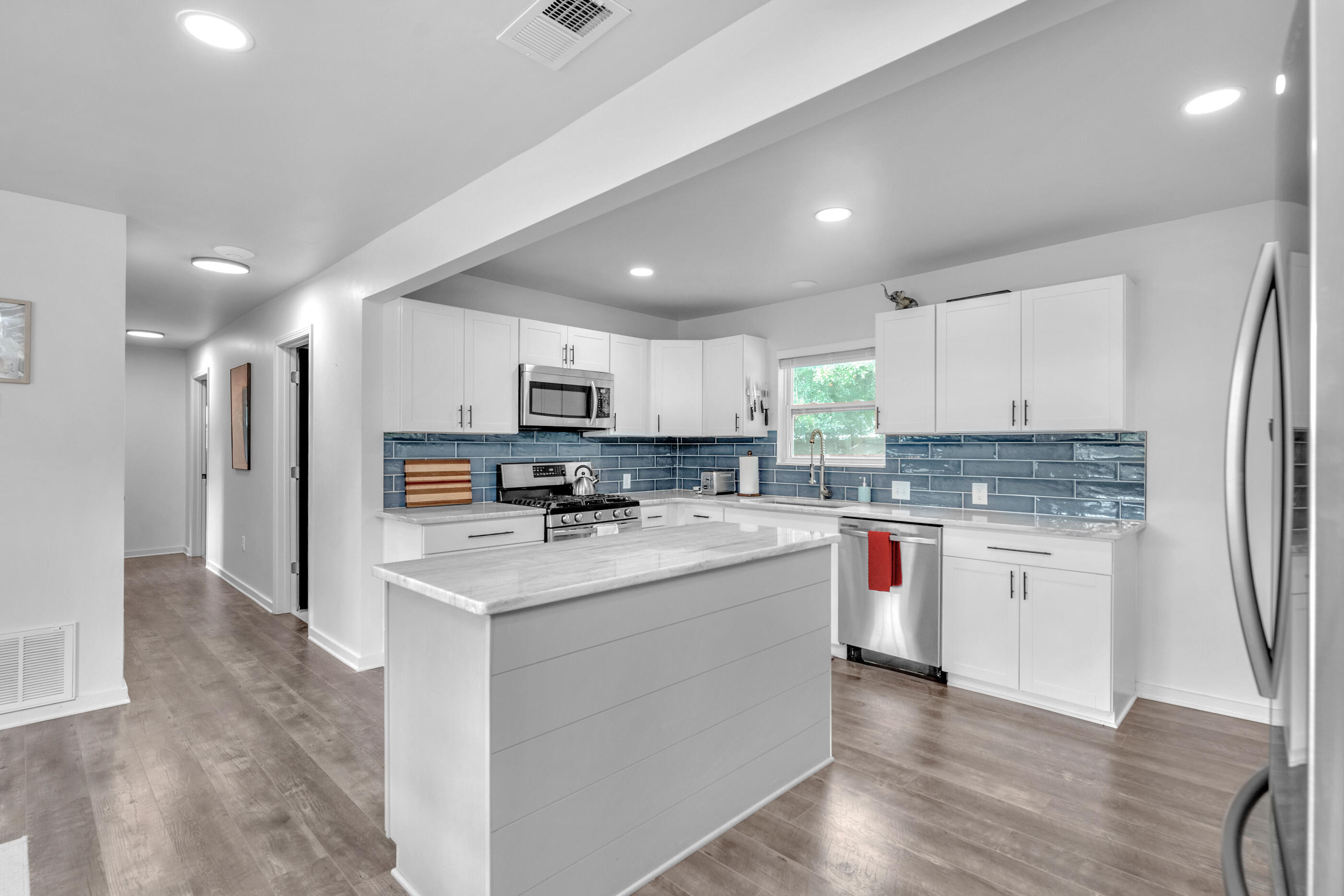BEL AIR - Residential Lease