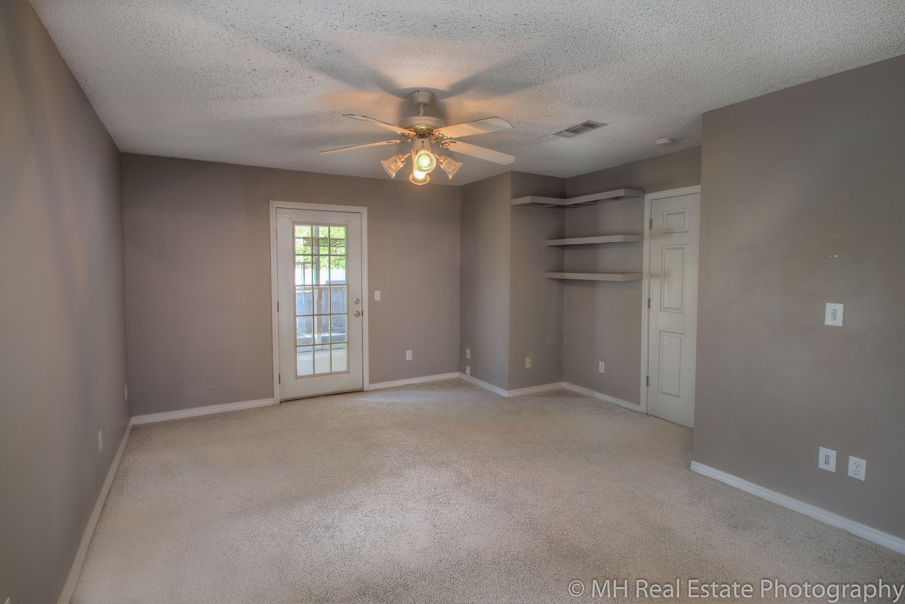 IVALEA GARDENS - Residential