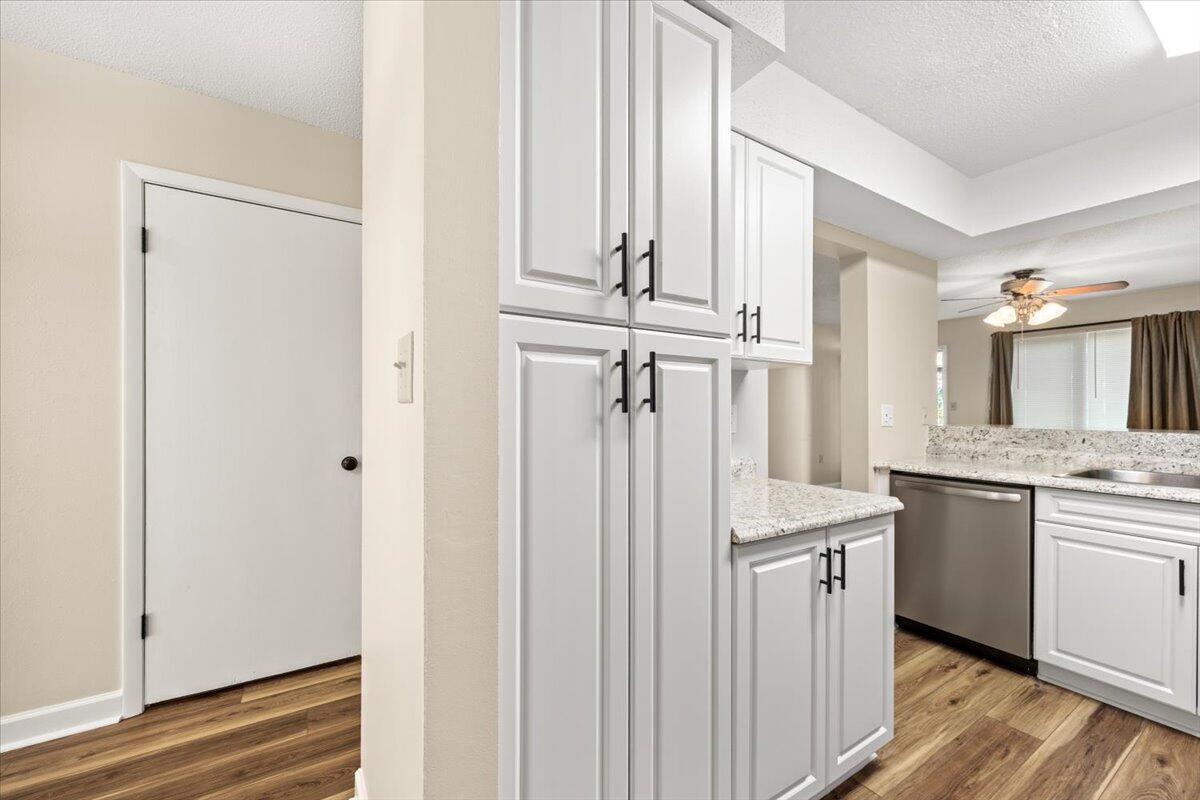 FALCON RIDGE - Residential