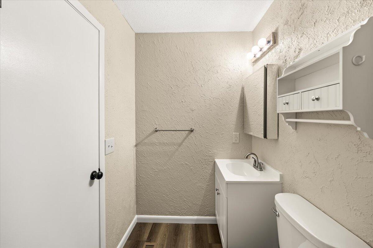 FALCON RIDGE - Residential