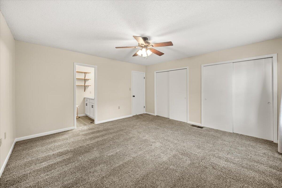 FALCON RIDGE - Residential