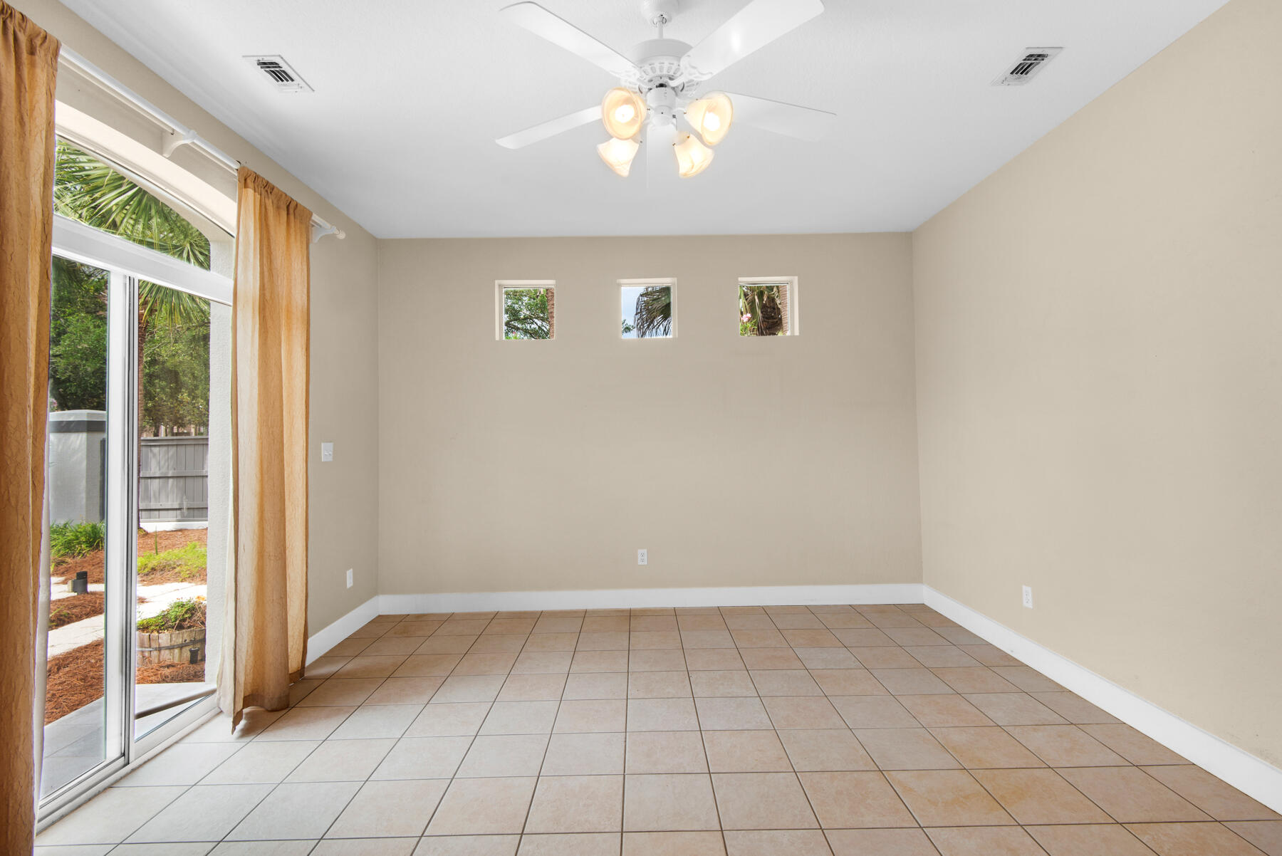 LEGEND CREEK AT SANDESTIN - Residential