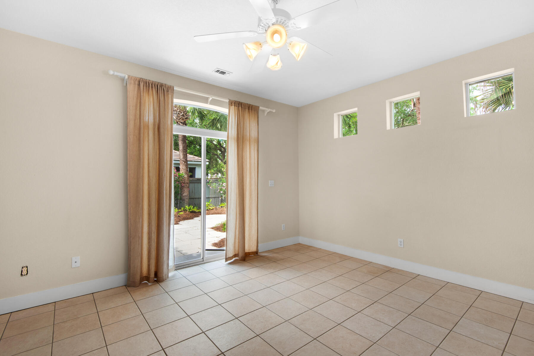 LEGEND CREEK AT SANDESTIN - Residential