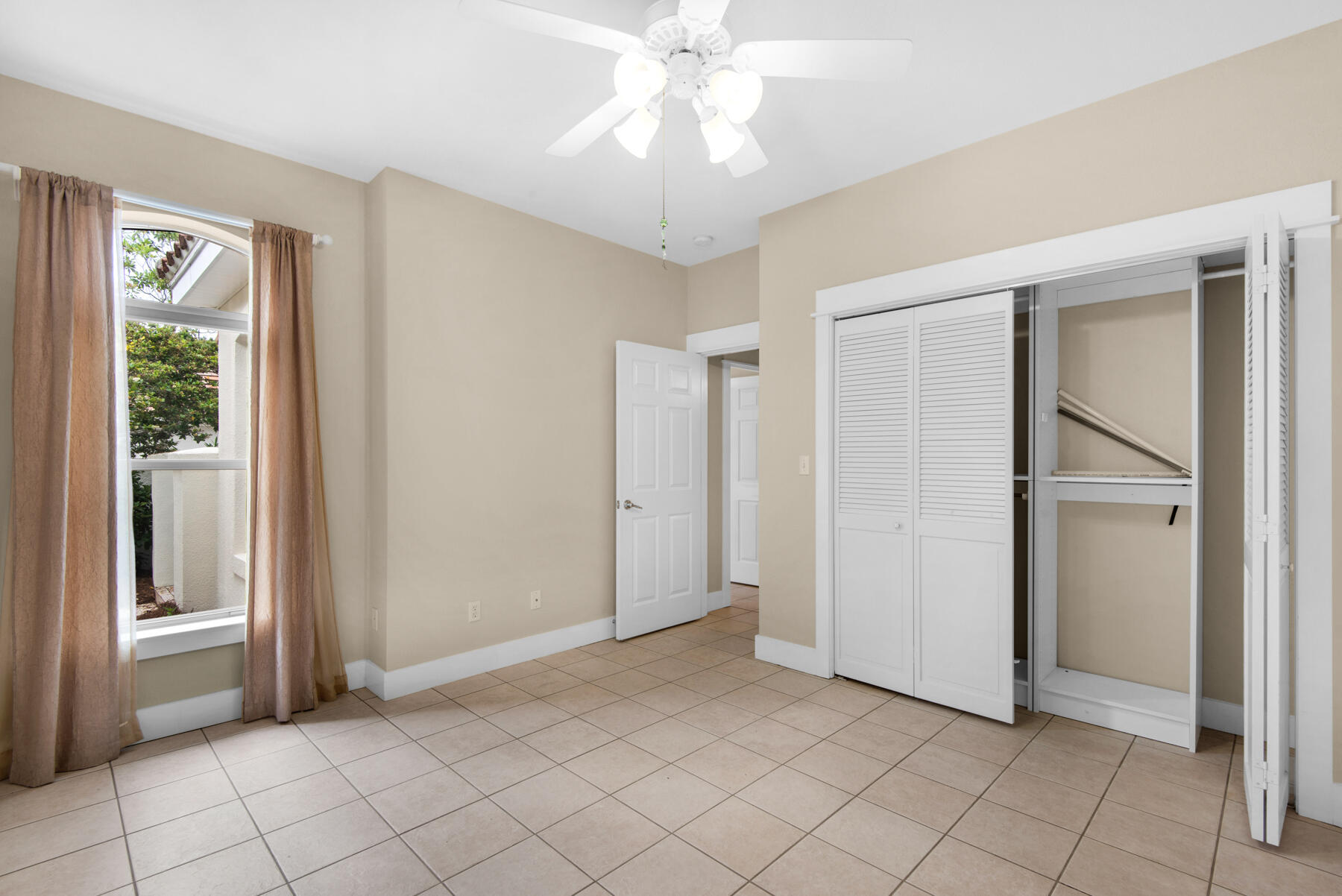 LEGEND CREEK AT SANDESTIN - Residential