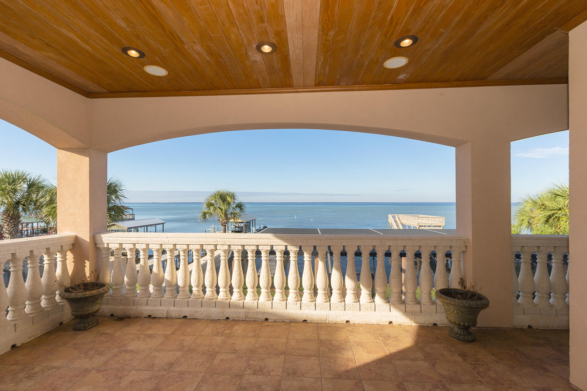 FLOUNDER BEACH UNREC - Residential