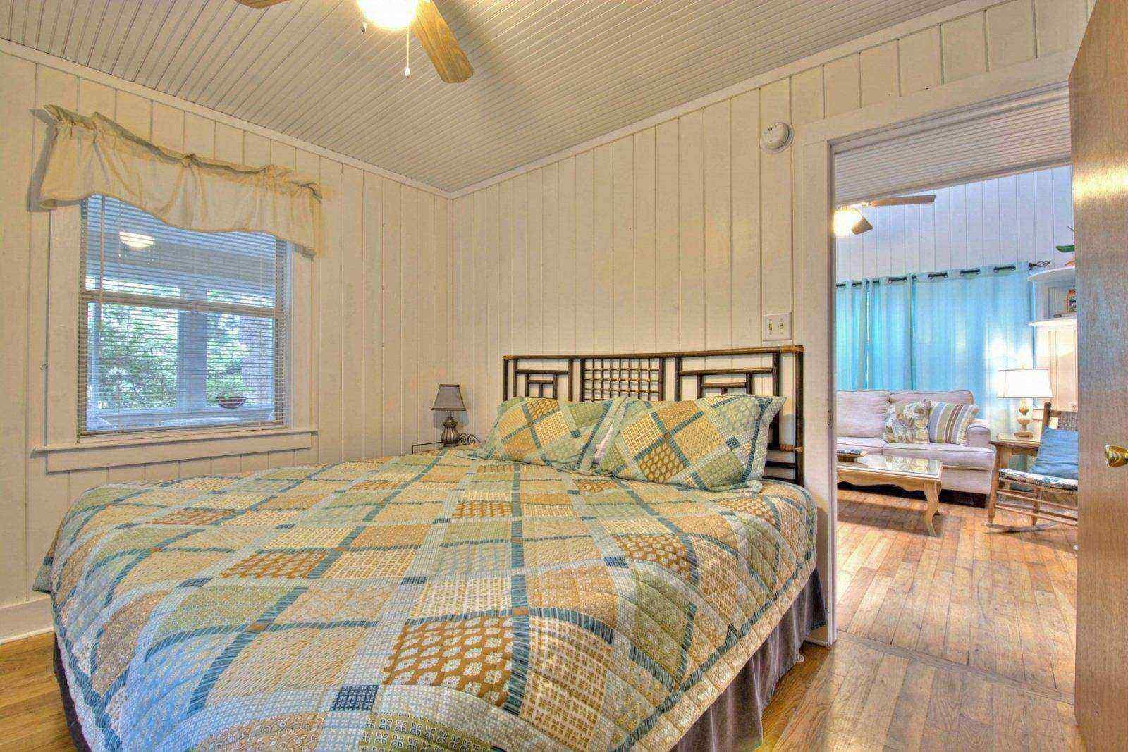 SEAGROVE 1ST ADDN - Residential