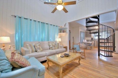 SEAGROVE 1ST ADDN - Residential