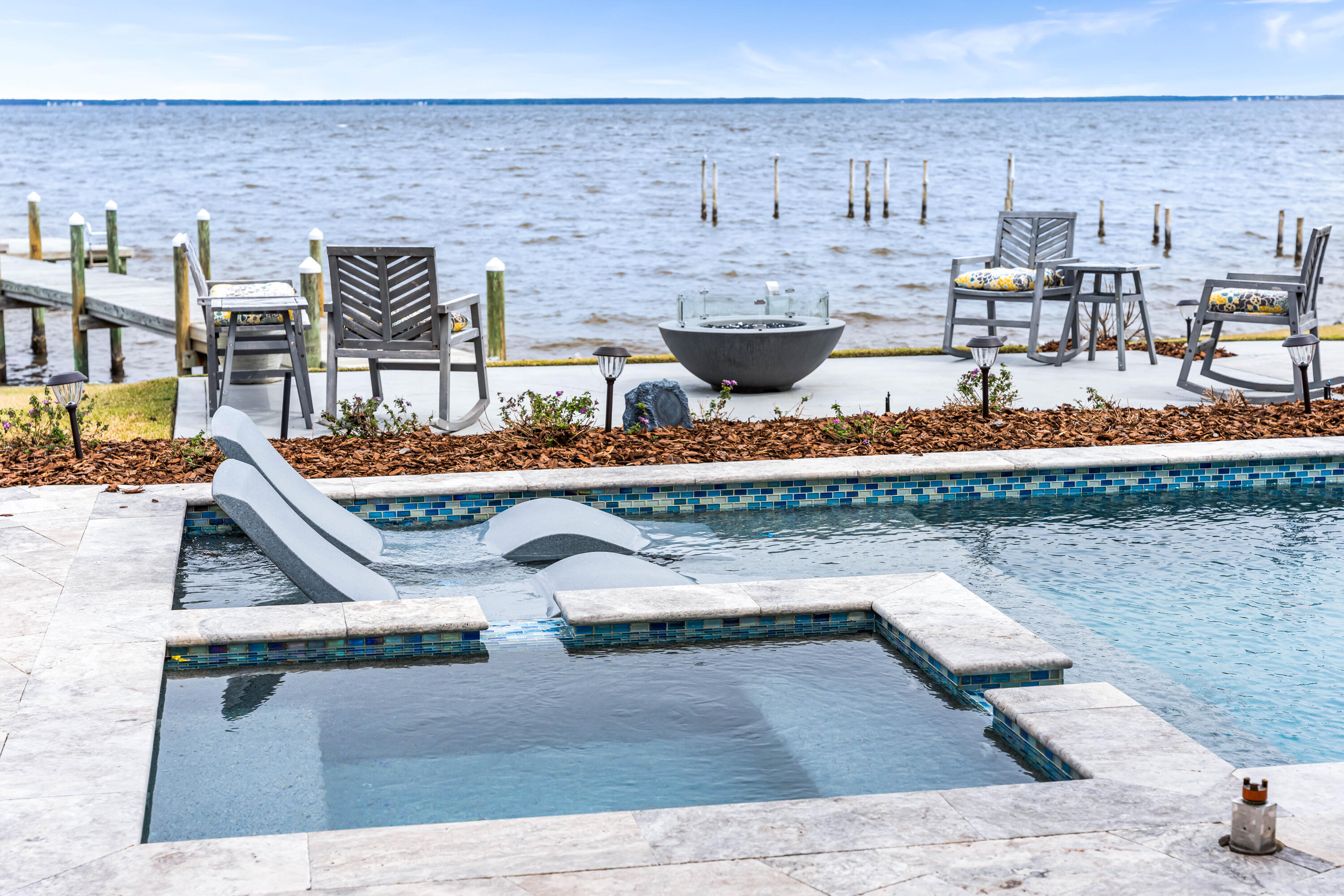 PELICAN BAY S/D - Residential