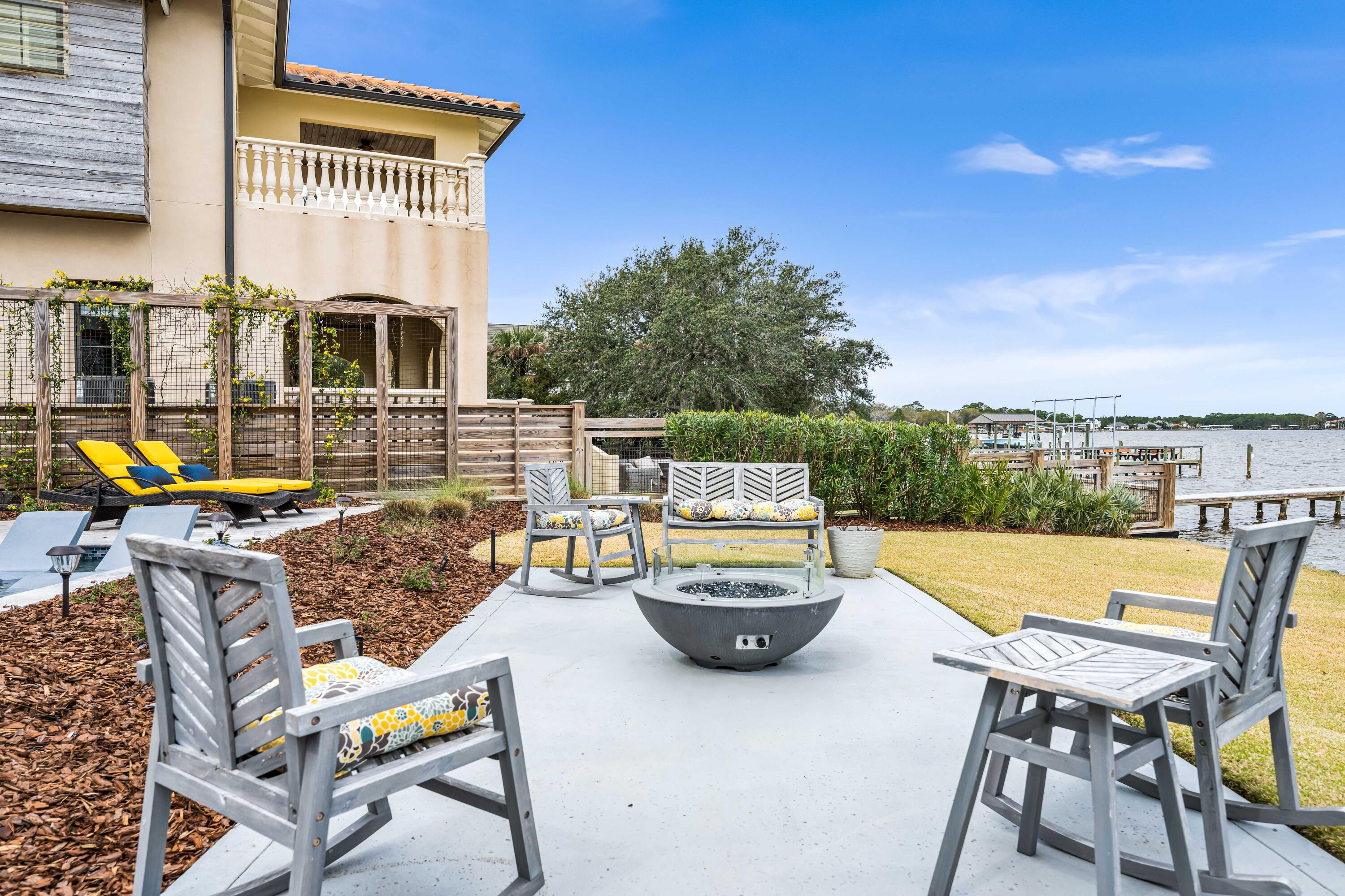 PELICAN BAY S/D - Residential