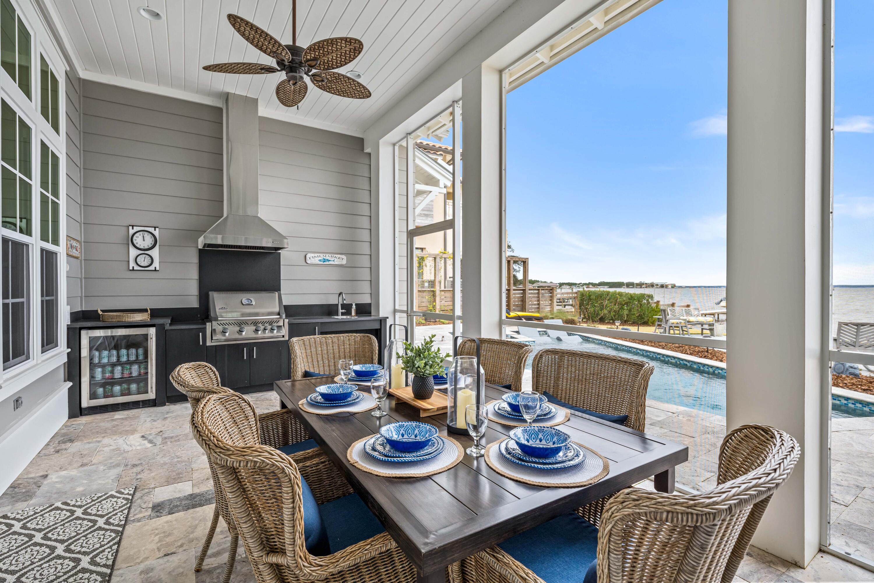 PELICAN BAY S/D - Residential