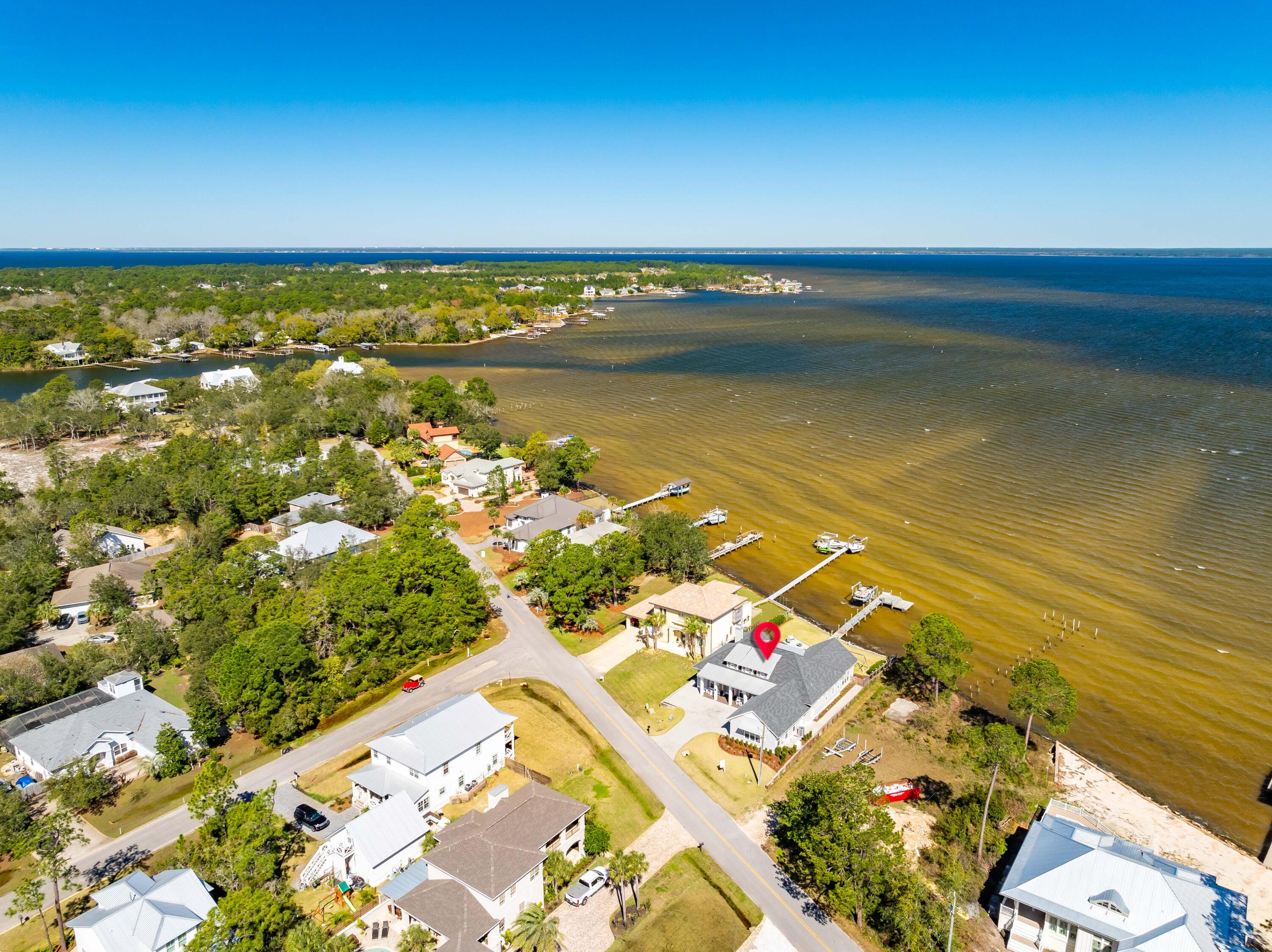 PELICAN BAY S/D - Residential