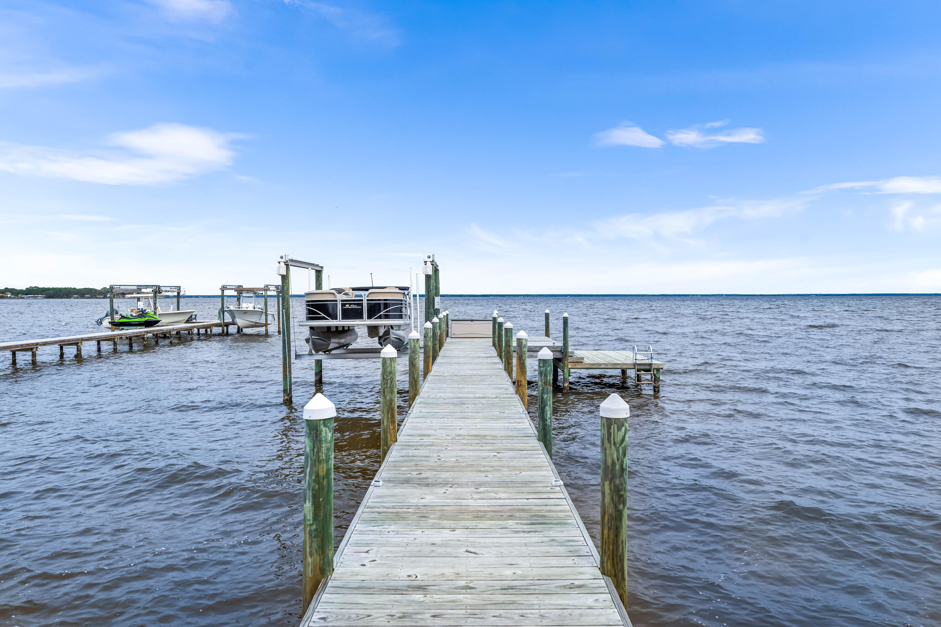PELICAN BAY S/D - Residential