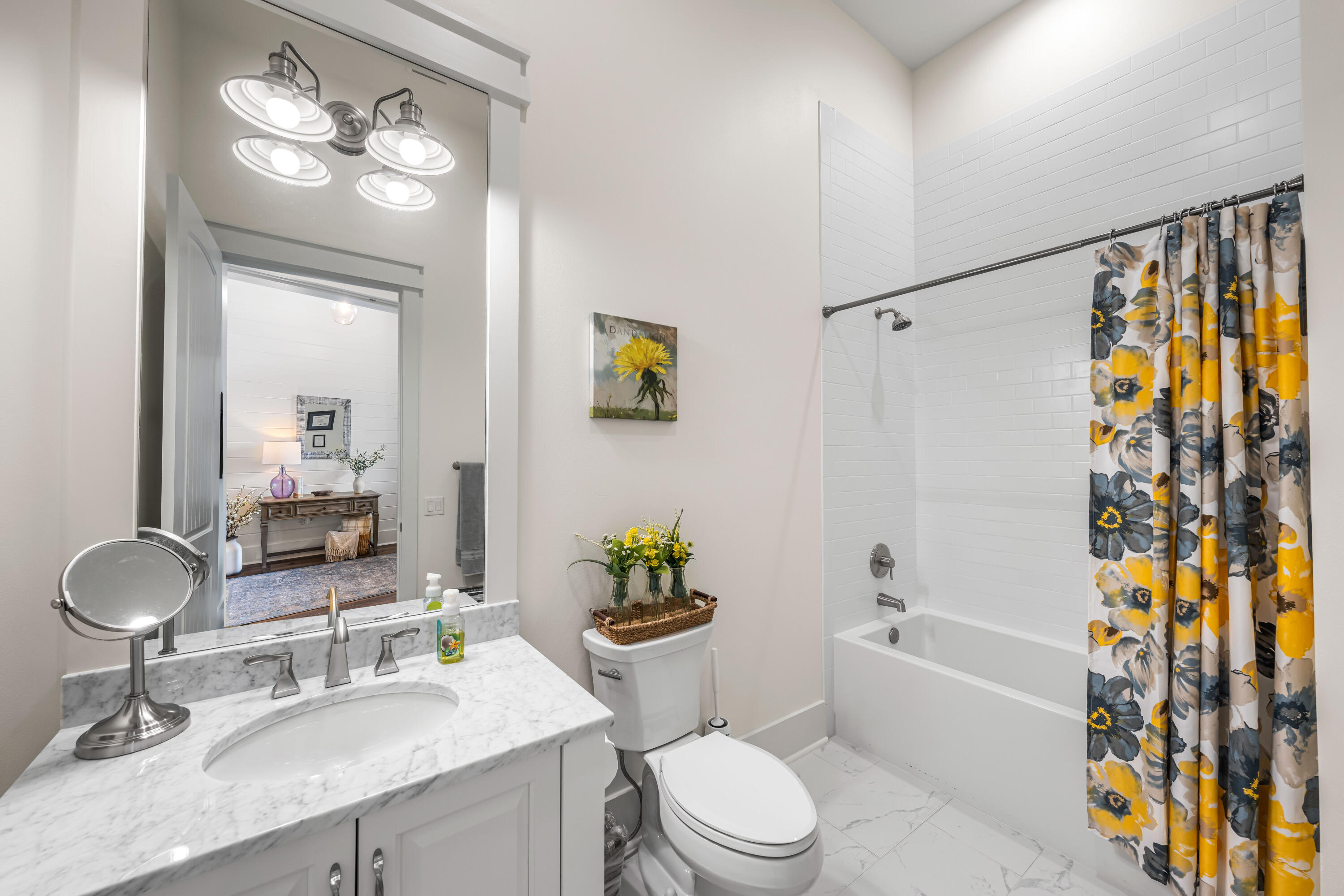 PELICAN BAY S/D - Residential
