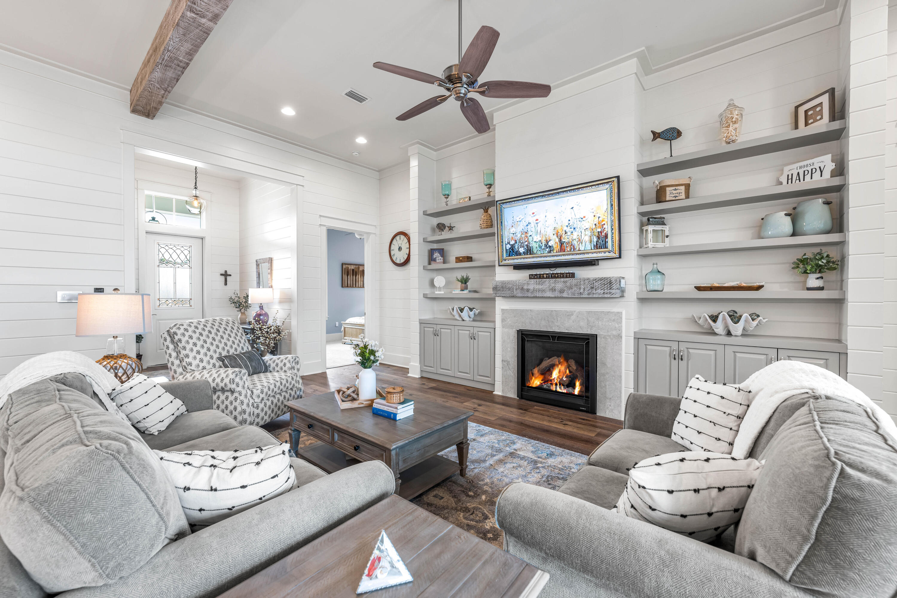 PELICAN BAY S/D - Residential