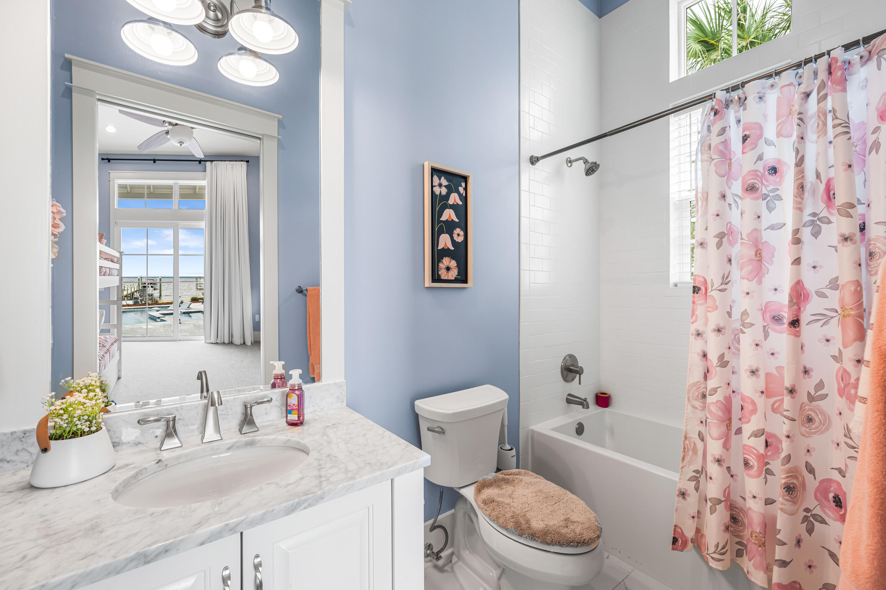 PELICAN BAY S/D - Residential