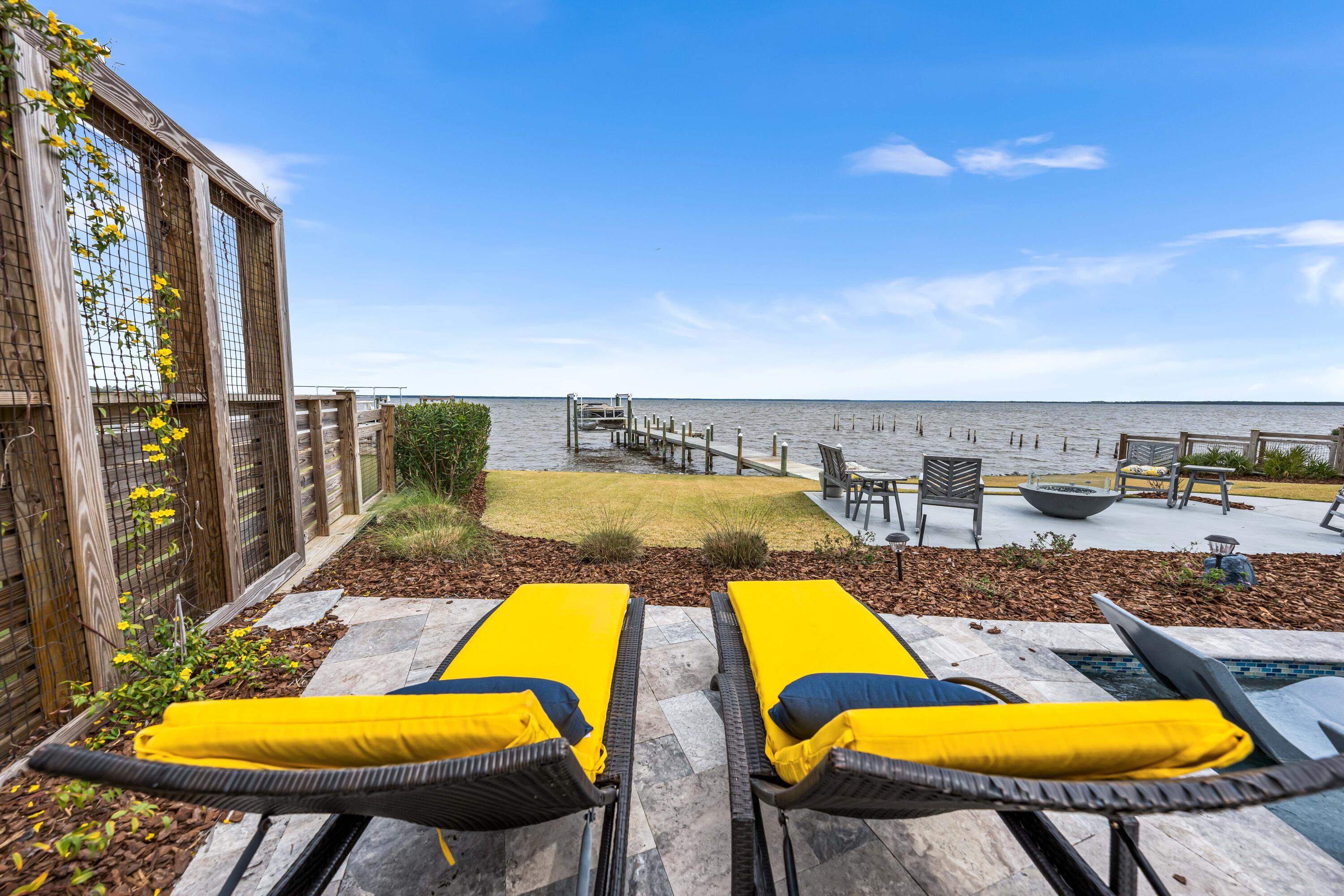 PELICAN BAY S/D - Residential