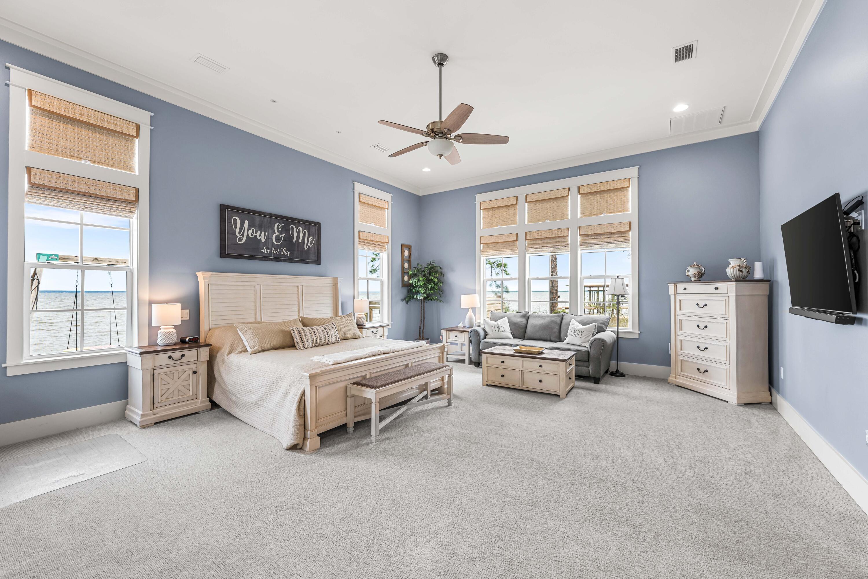 PELICAN BAY S/D - Residential