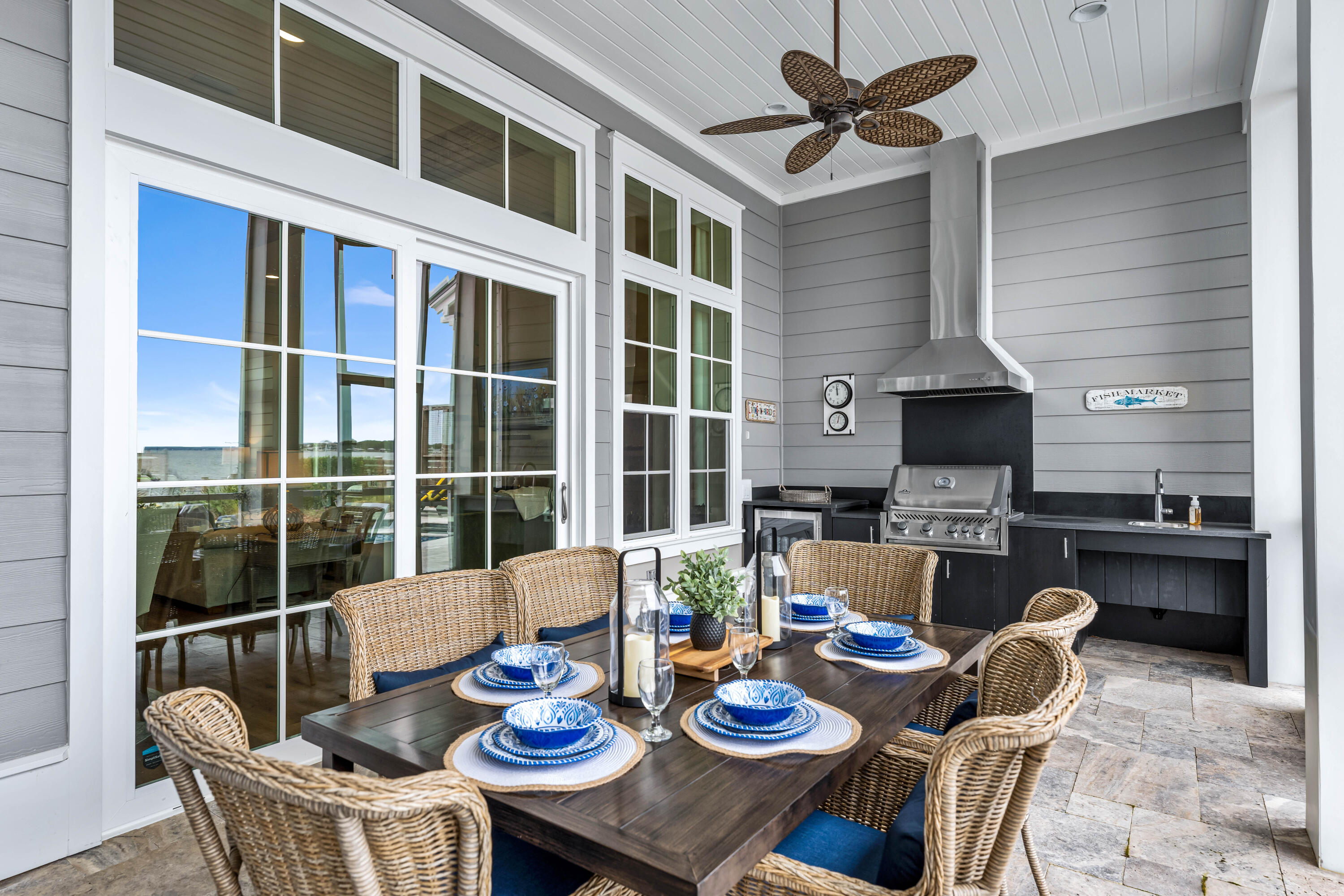 PELICAN BAY S/D - Residential
