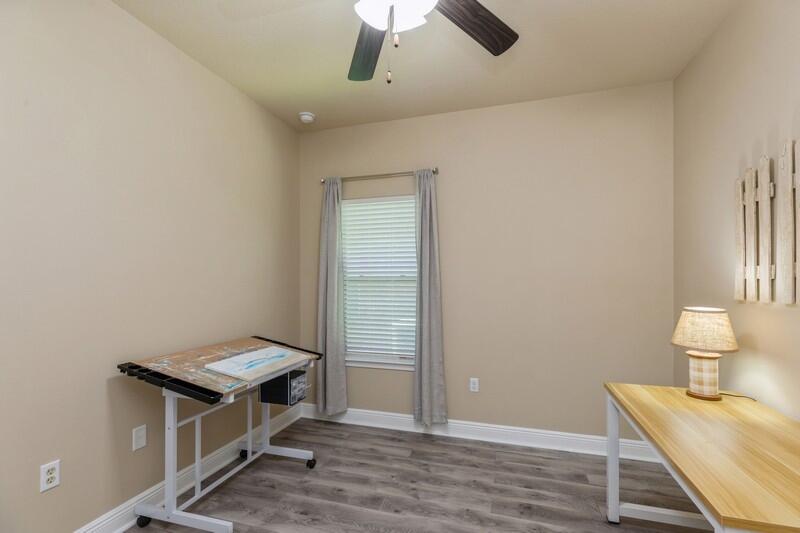 WATERFORD SOUND PHASE II-A LOT10 BLK F AS DES IN OR 4067 PG757 - Residential