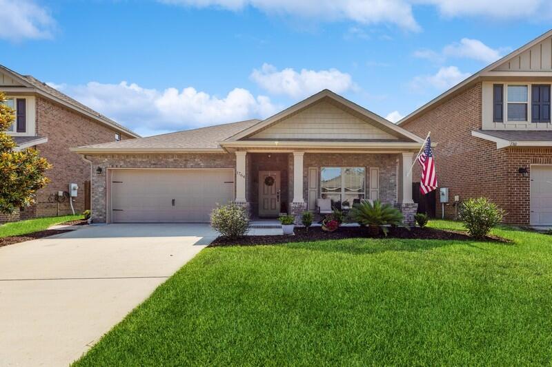 WATERFORD SOUND PHASE II-A LOT10 BLK F AS DES IN OR 4067 PG757 - Residential