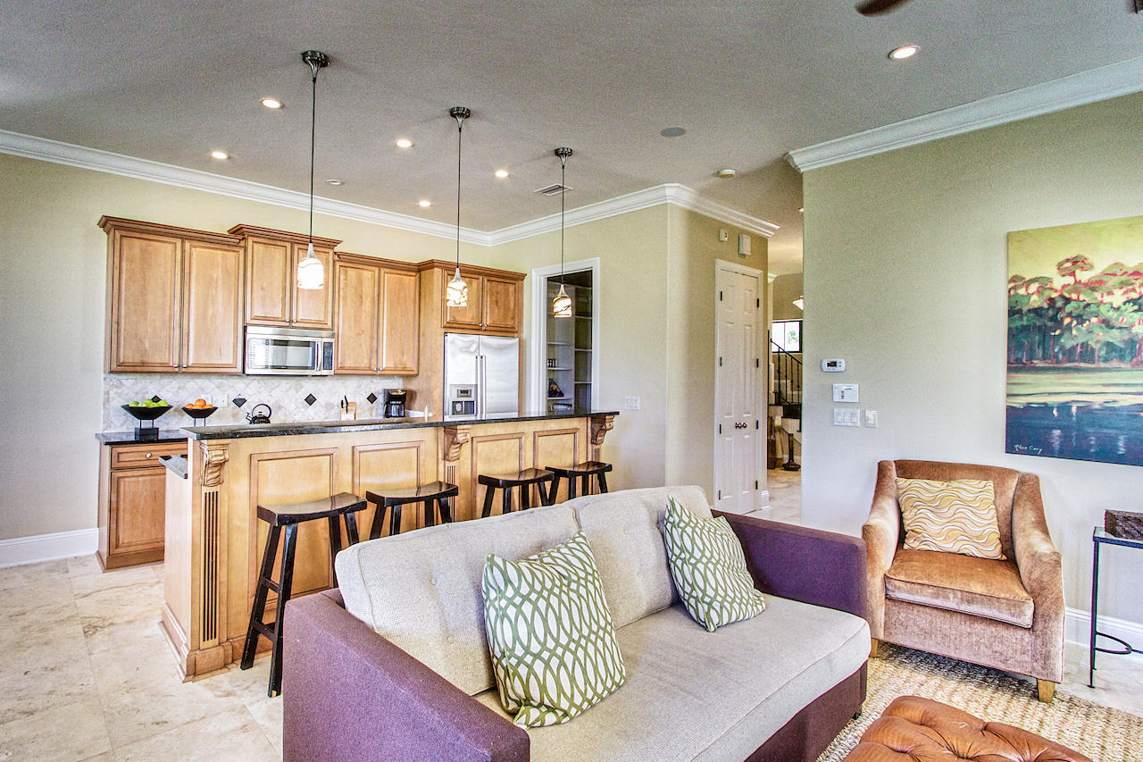 VILLA LAGO - Residential