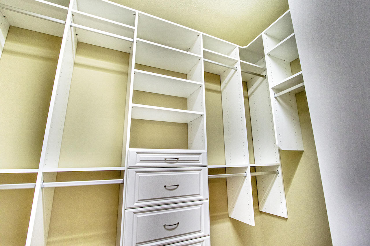 VILLA LAGO - Residential