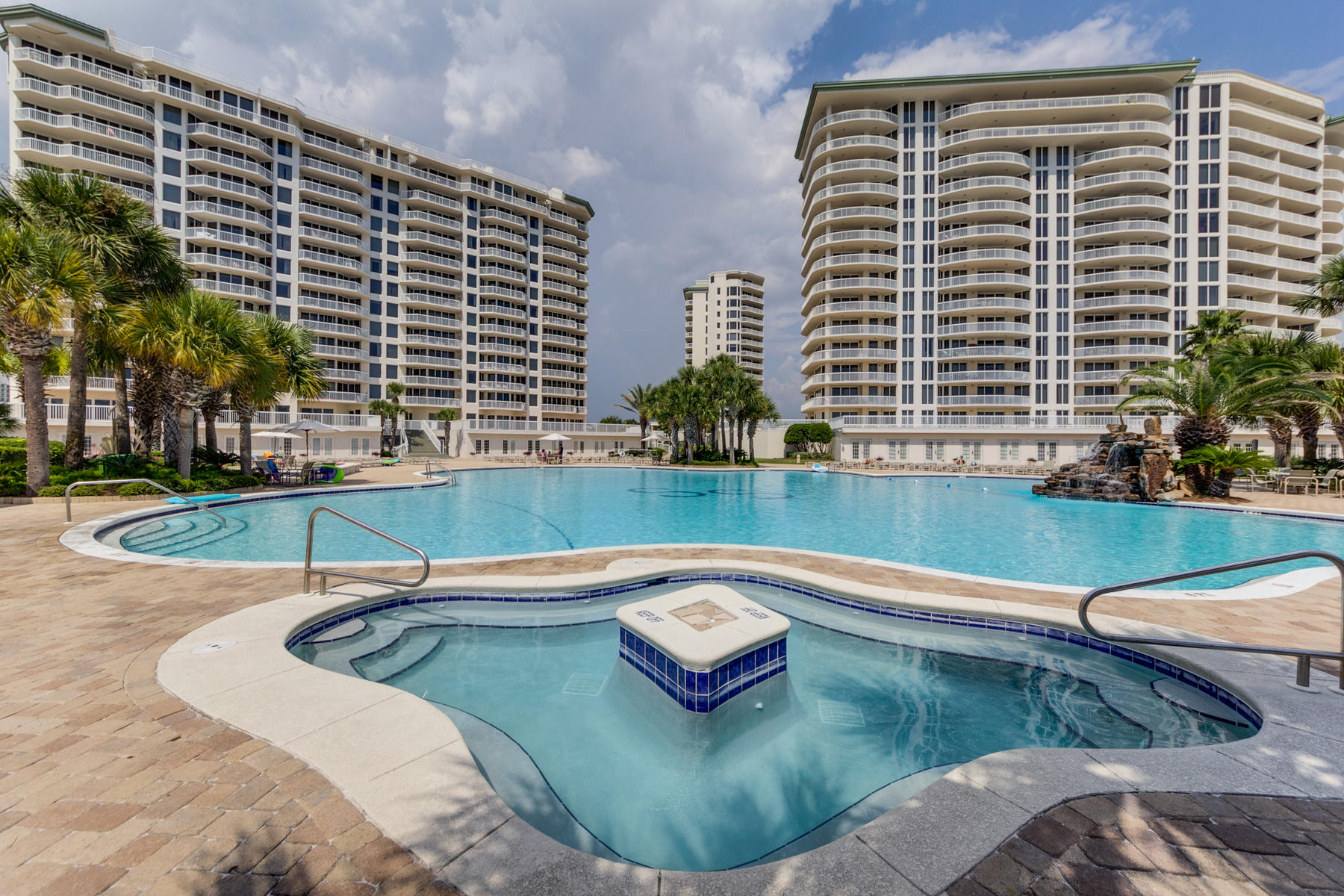 ST. CROIX AT SILVER SHELLS - Residential