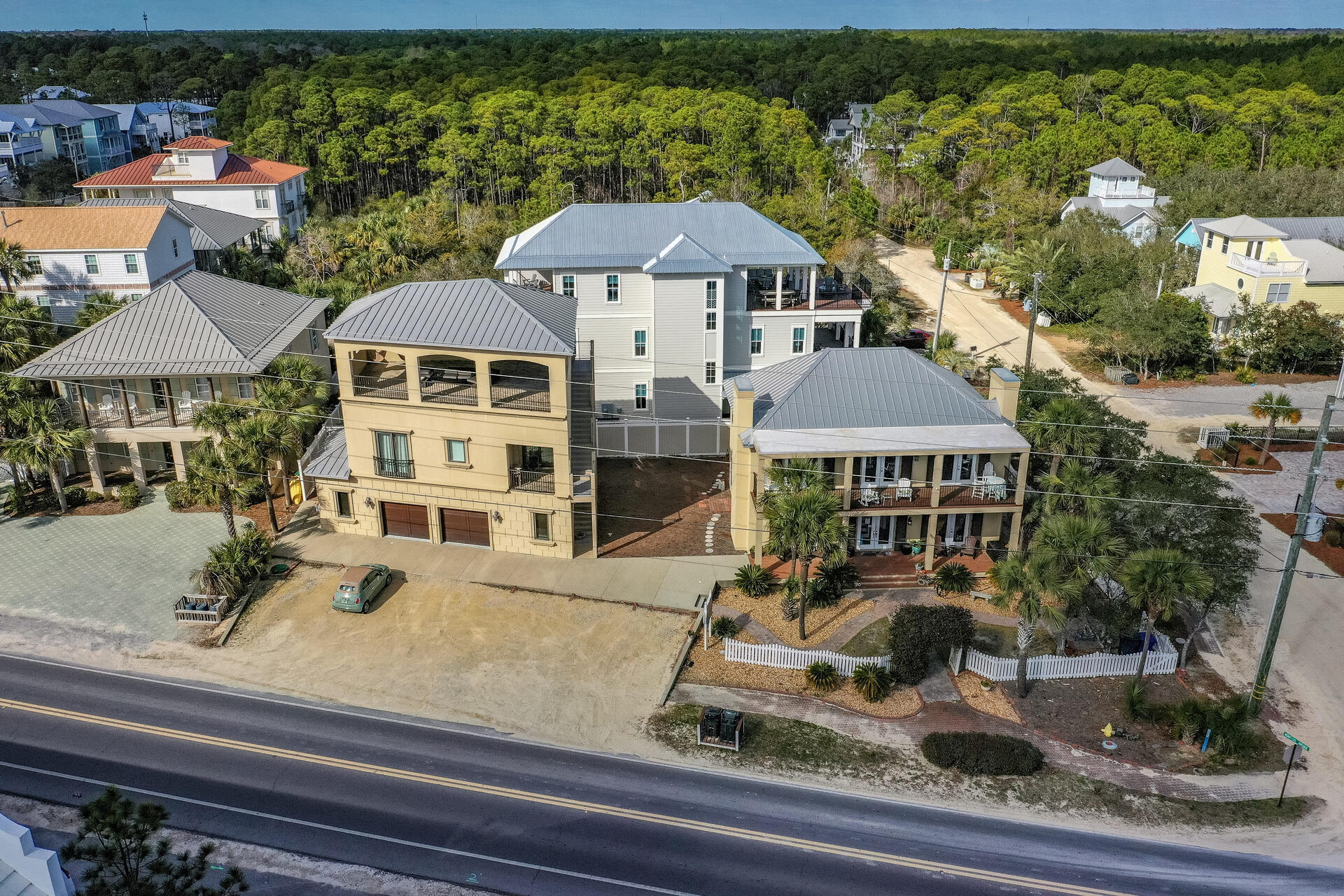 GULF SHORE MANOR - Residential