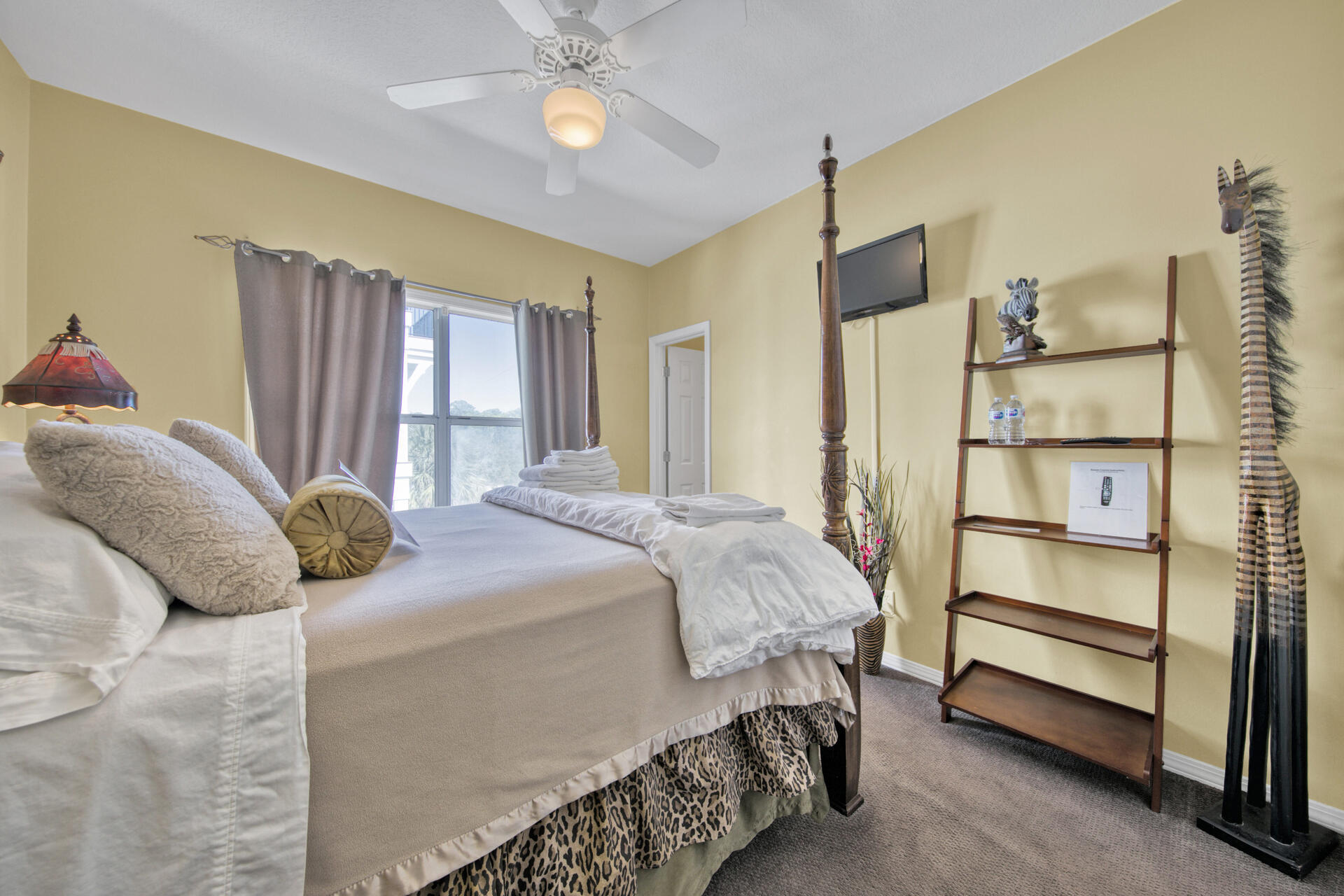 GULF SHORE MANOR - Residential