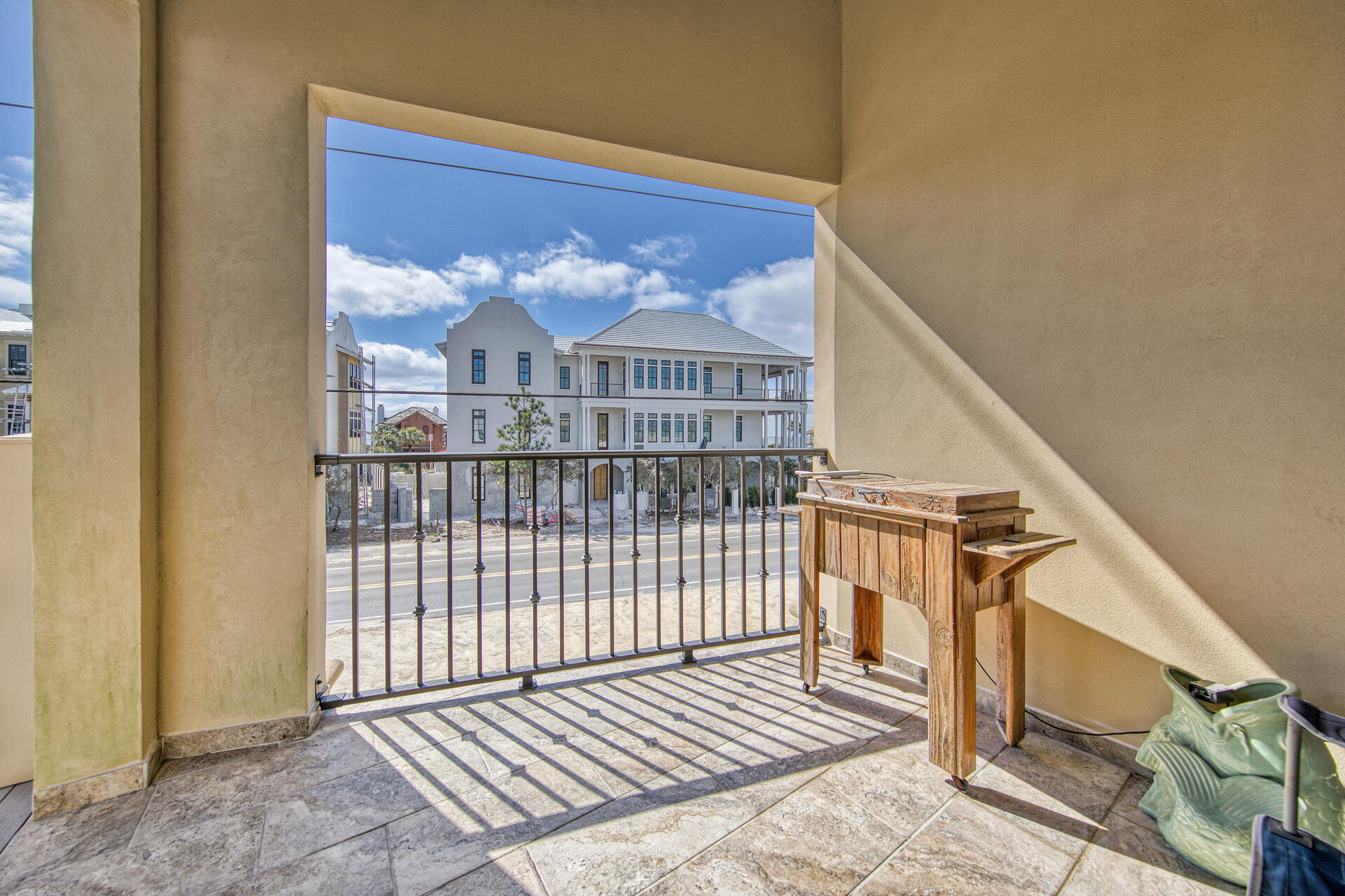 GULF SHORE MANOR - Residential