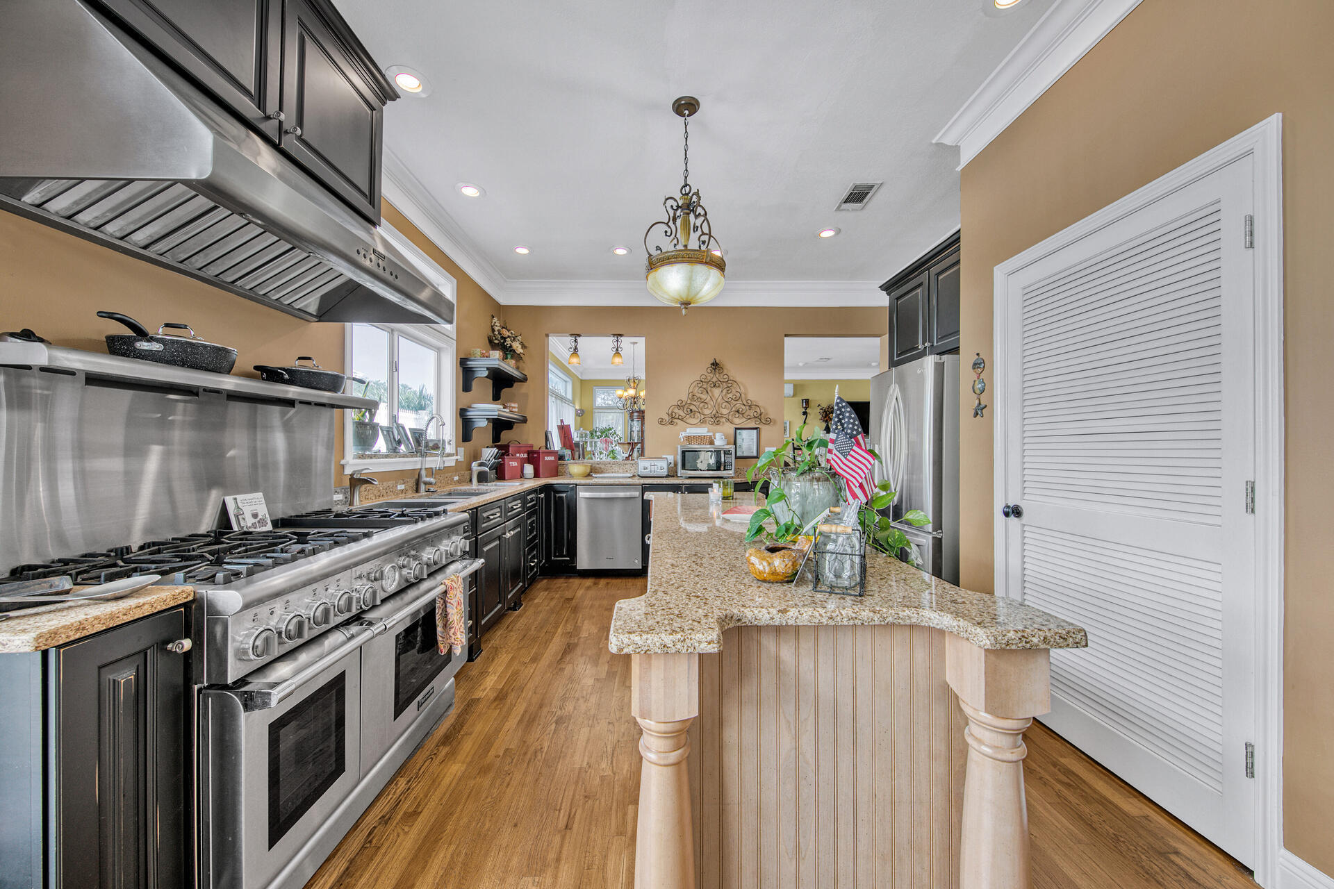 GULF SHORE MANOR - Residential