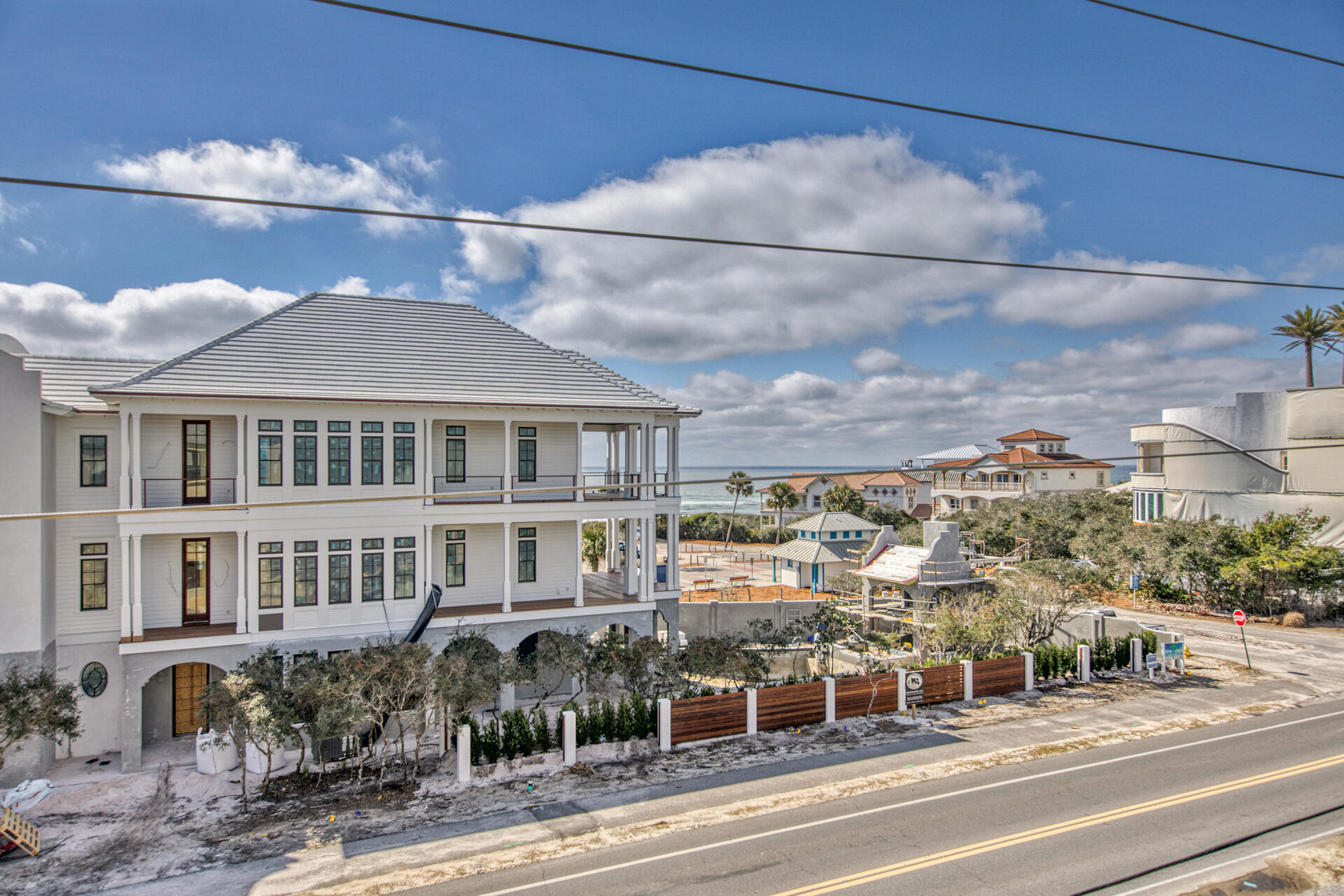 GULF SHORE MANOR - Residential