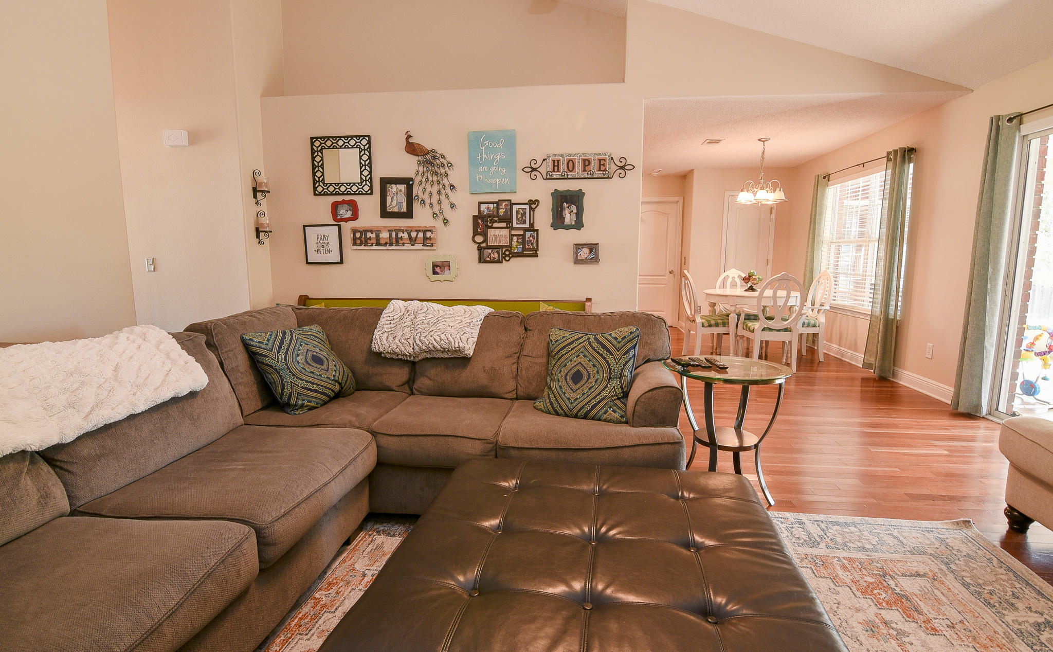 FOX VALLEY - Residential