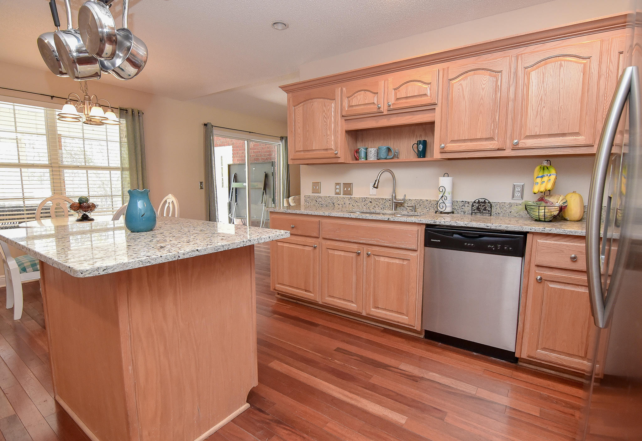 FOX VALLEY - Residential