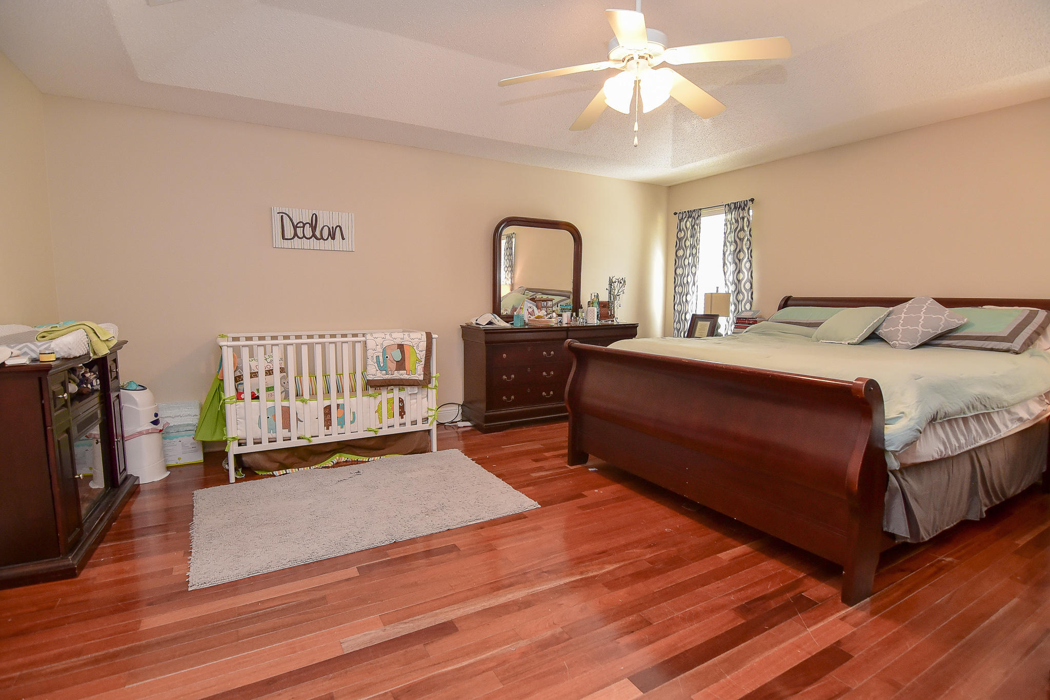 FOX VALLEY - Residential