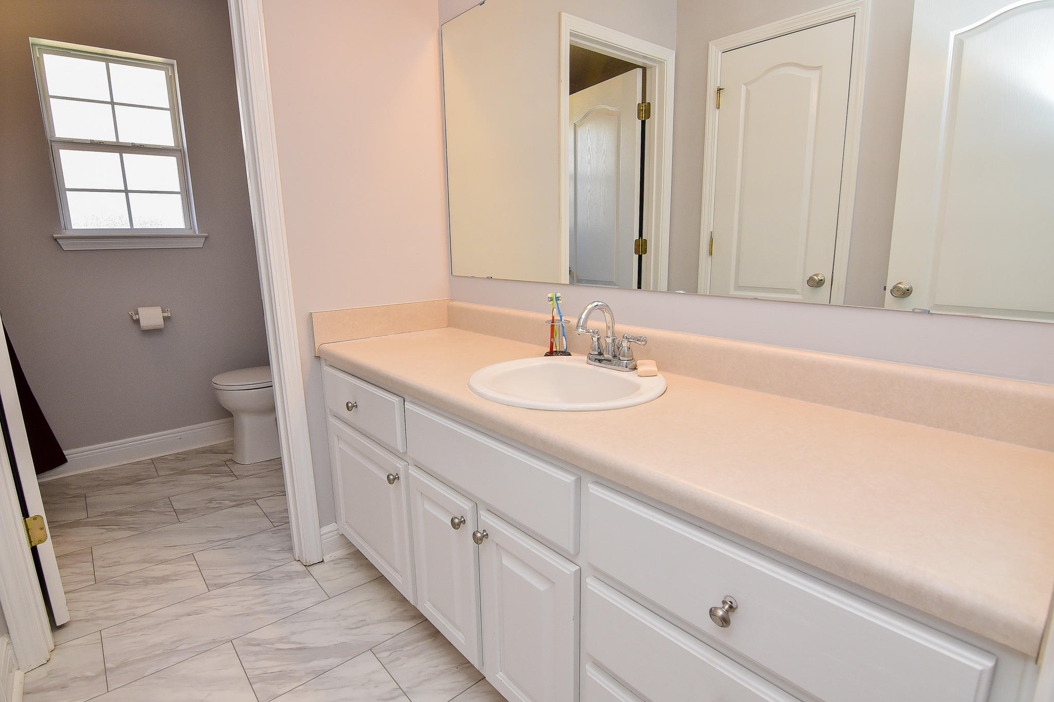 FOX VALLEY - Residential