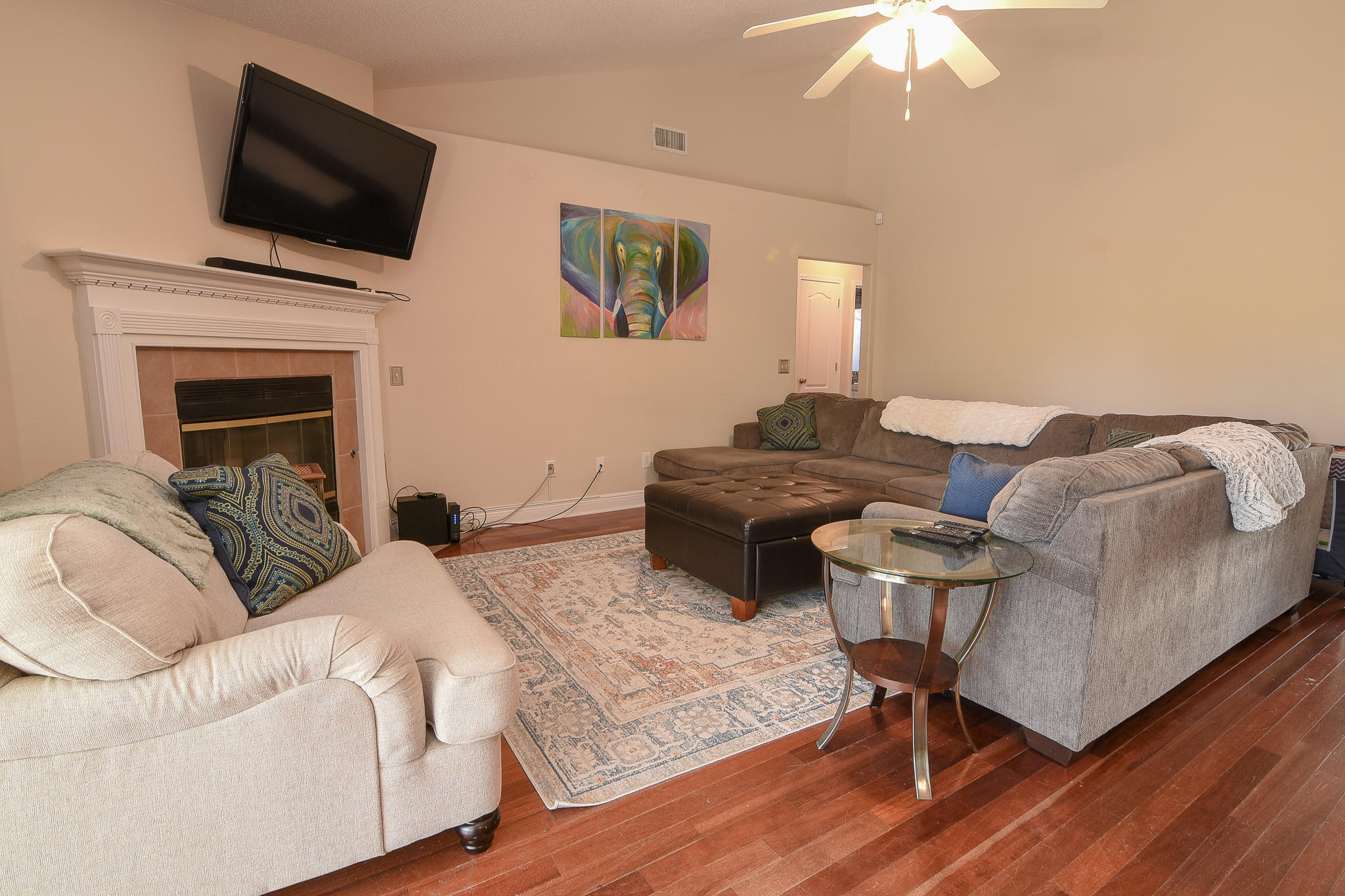 FOX VALLEY - Residential