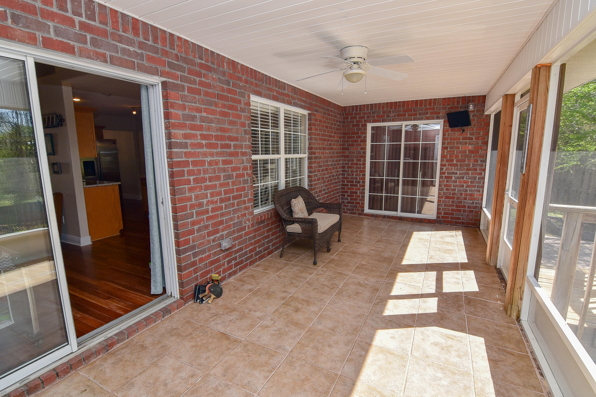 FOX VALLEY - Residential