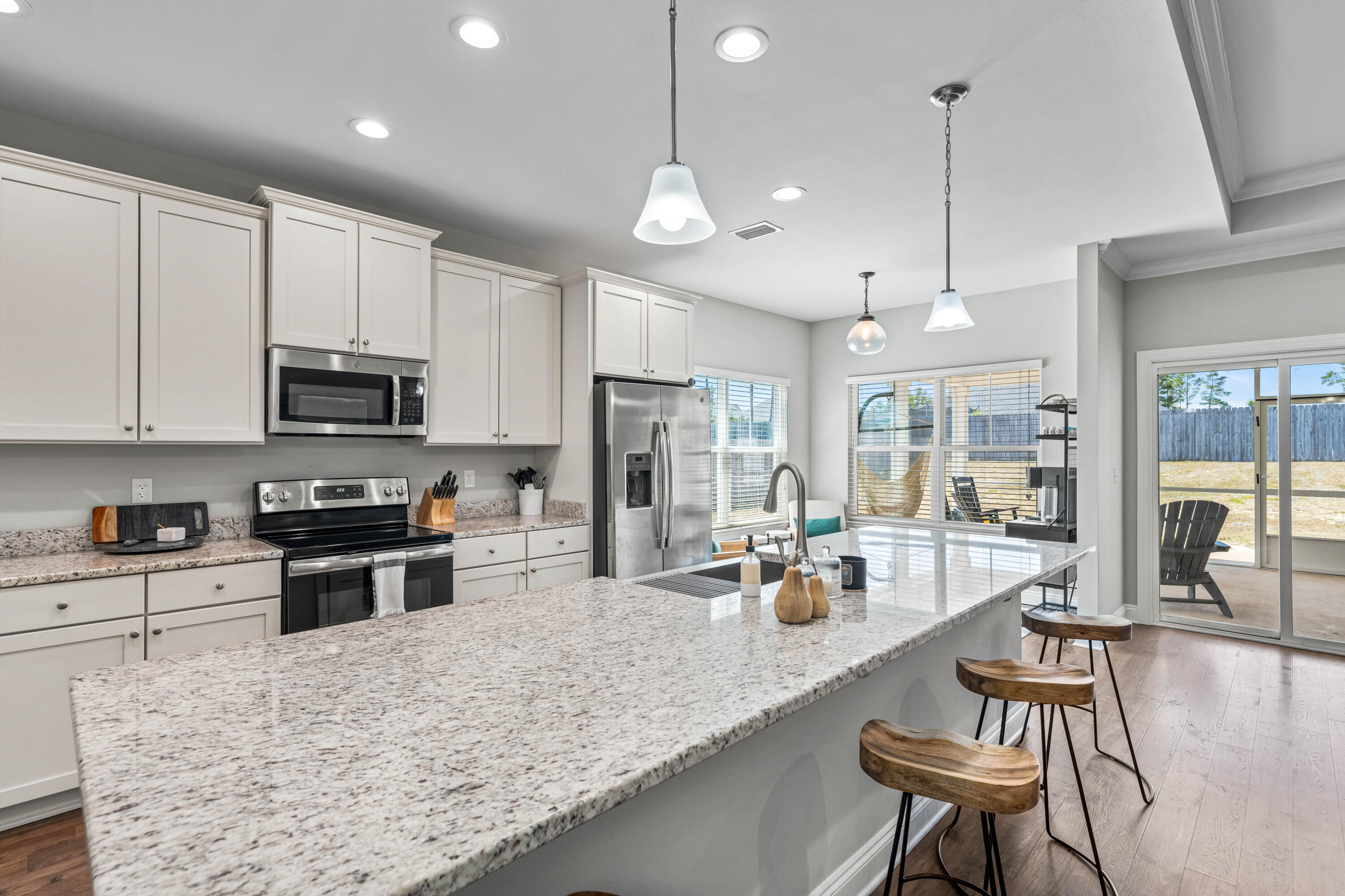 Cross Creek Estates - Residential