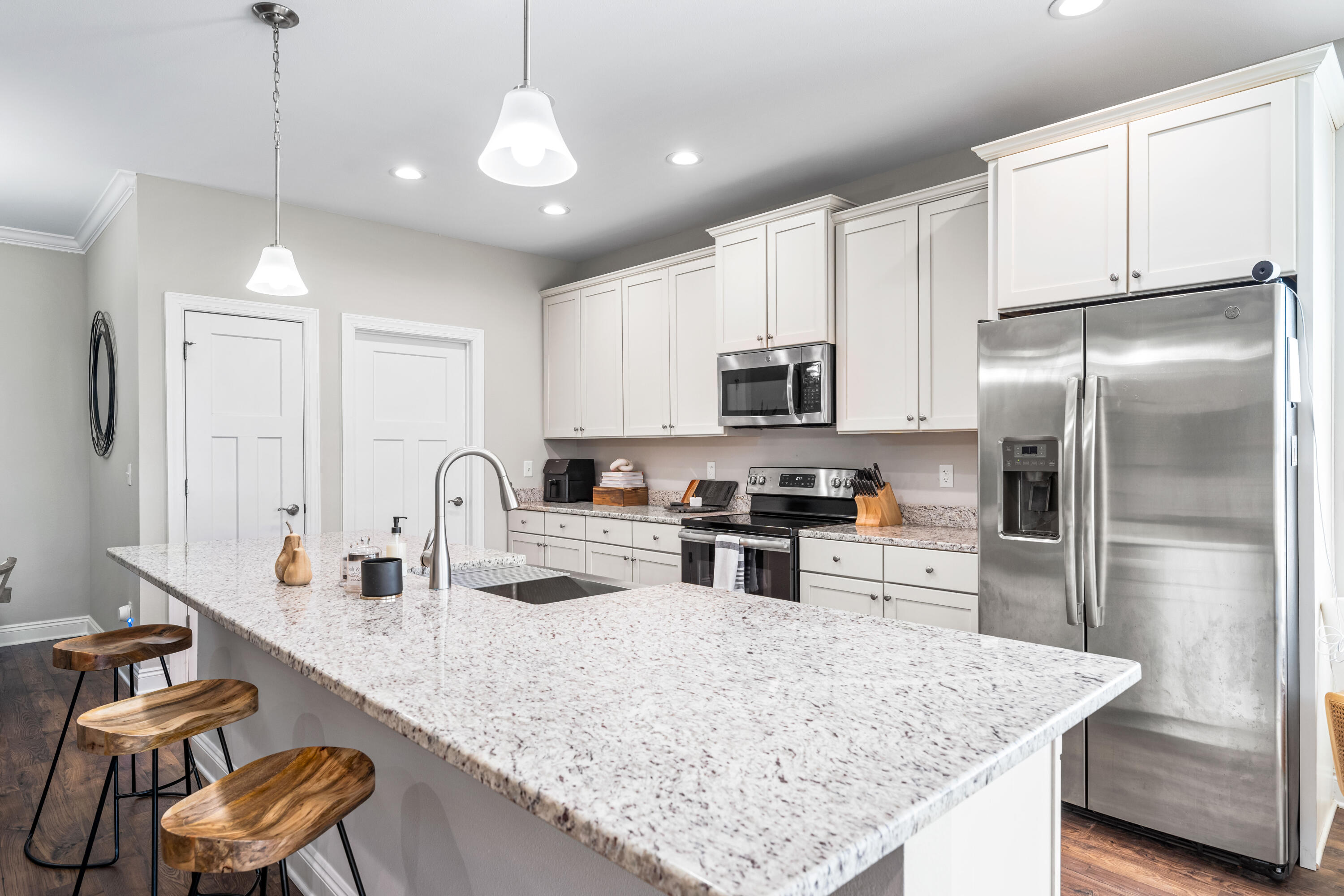 Cross Creek Estates - Residential